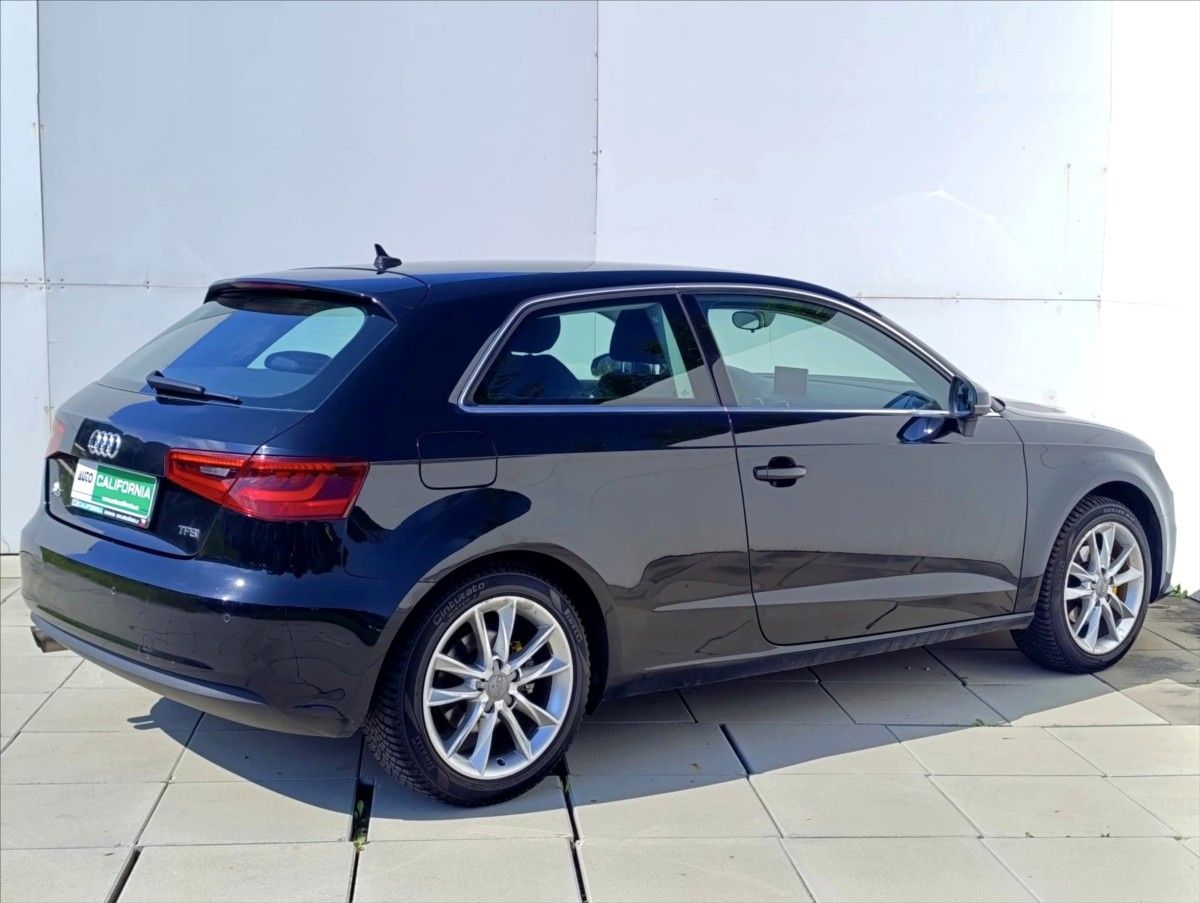 Audi A3, 1,4 TFSi Bi.xenon Navi Tempoma - fotka 6