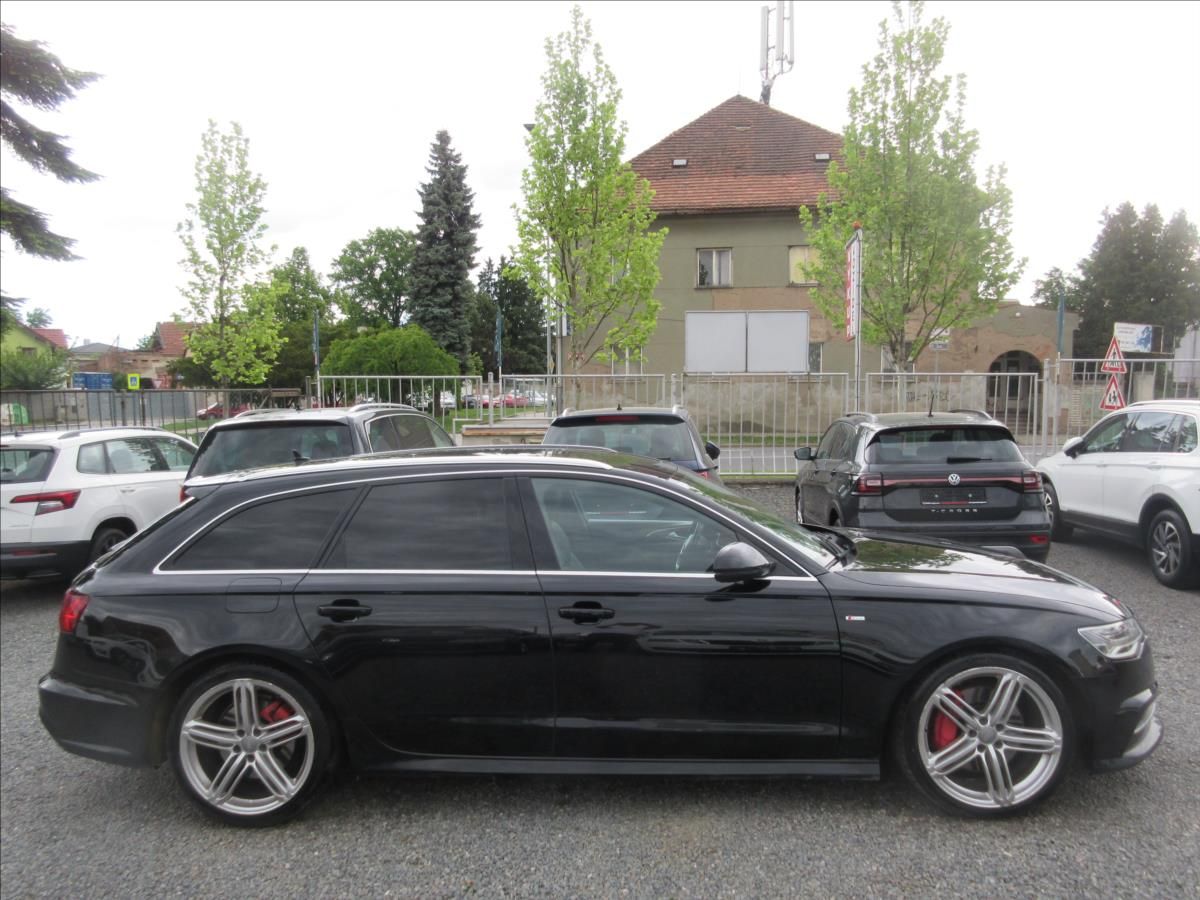 Audi A6 Avant, 3,0 TDI Sline - fotka 4