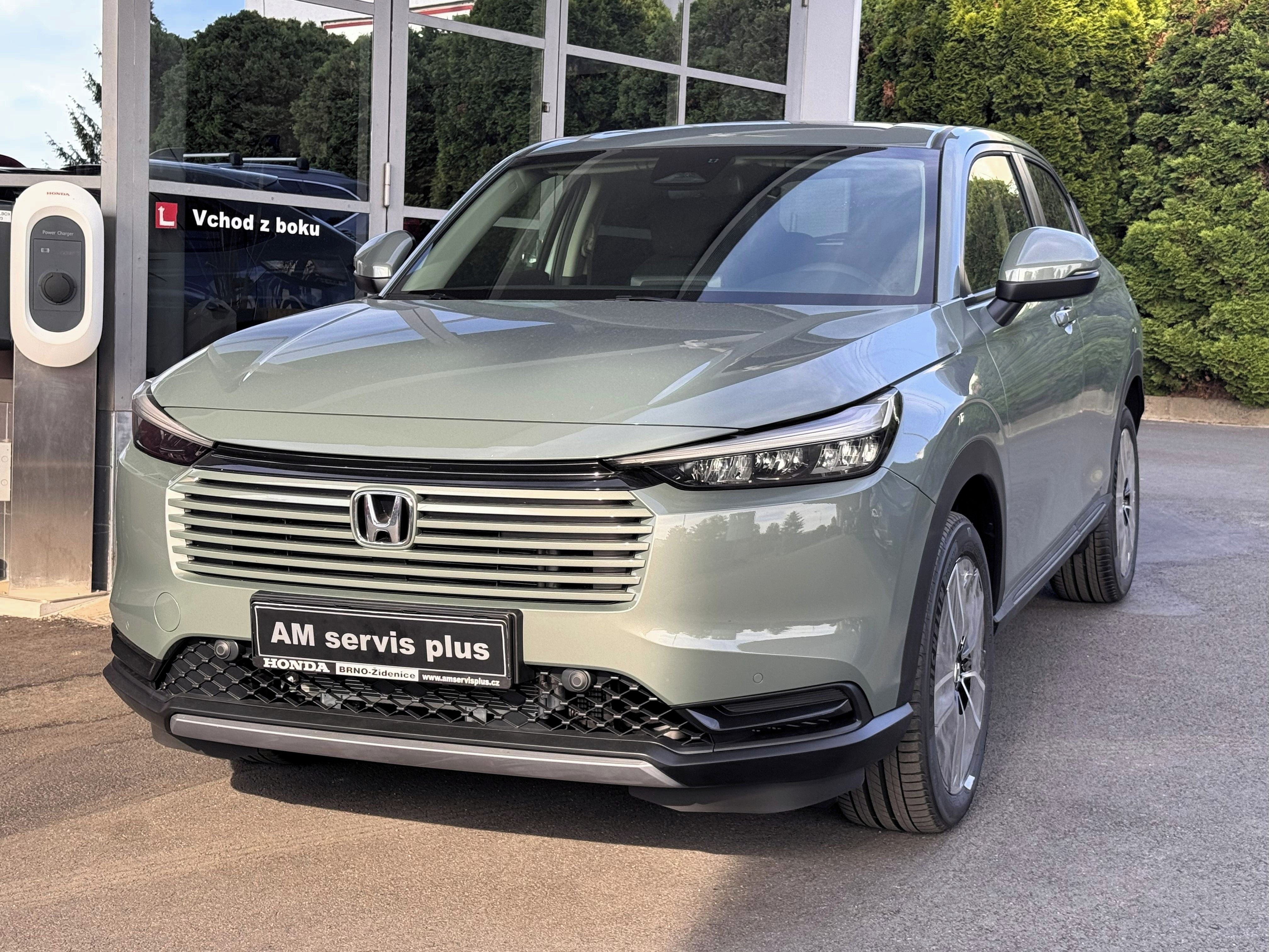 Honda HR-V, 1.5e:HEV Elegance - fotka 2