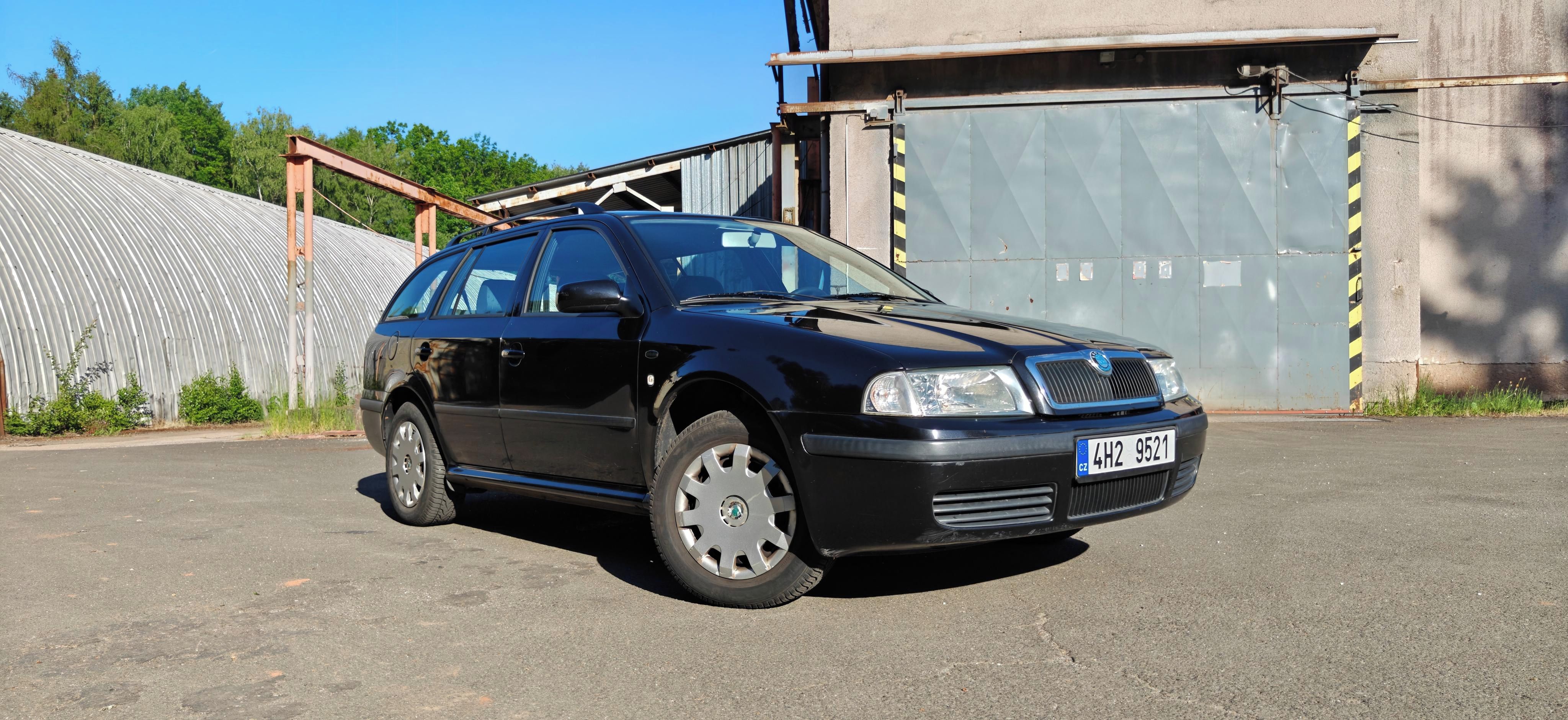Škoda Octavia, 1.6 mpi - fotka 3