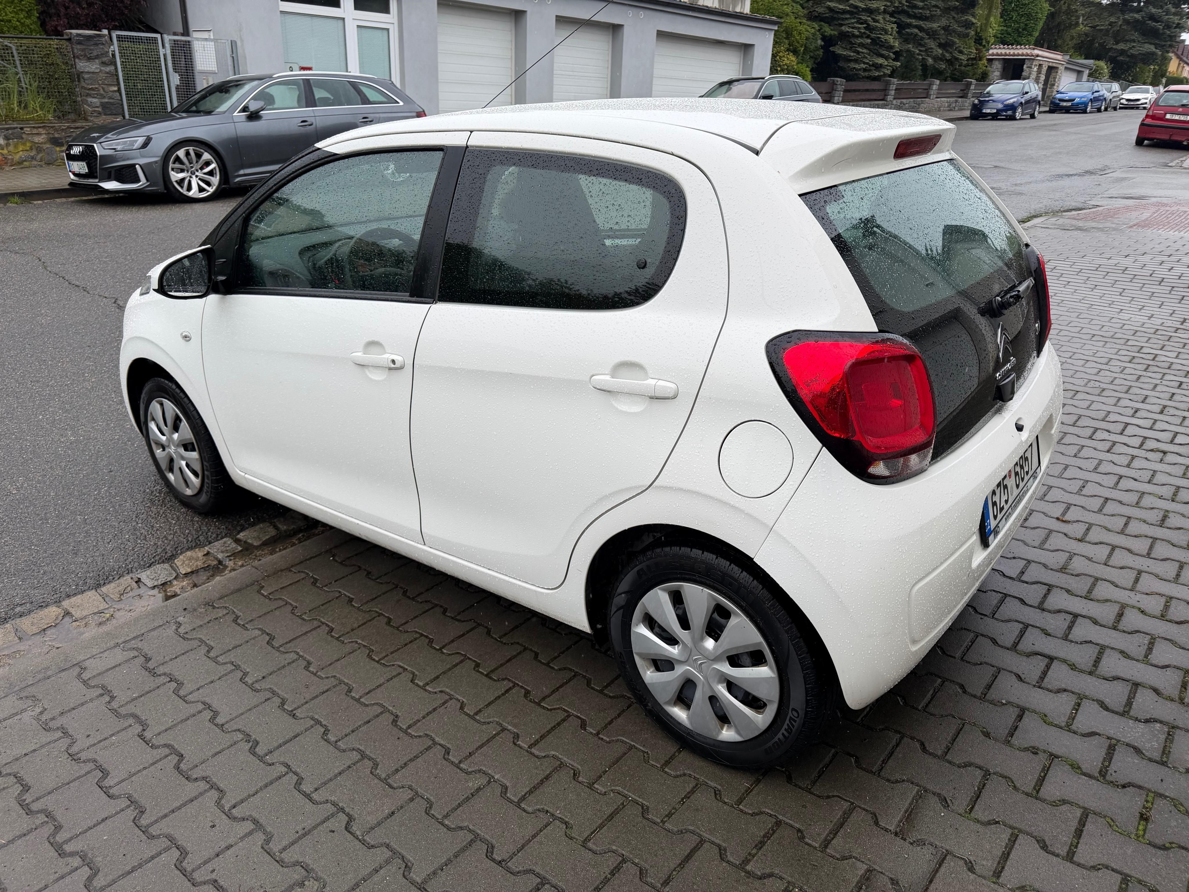 Citroën C1, 1.0i, ČR,klimatizace - fotka 3