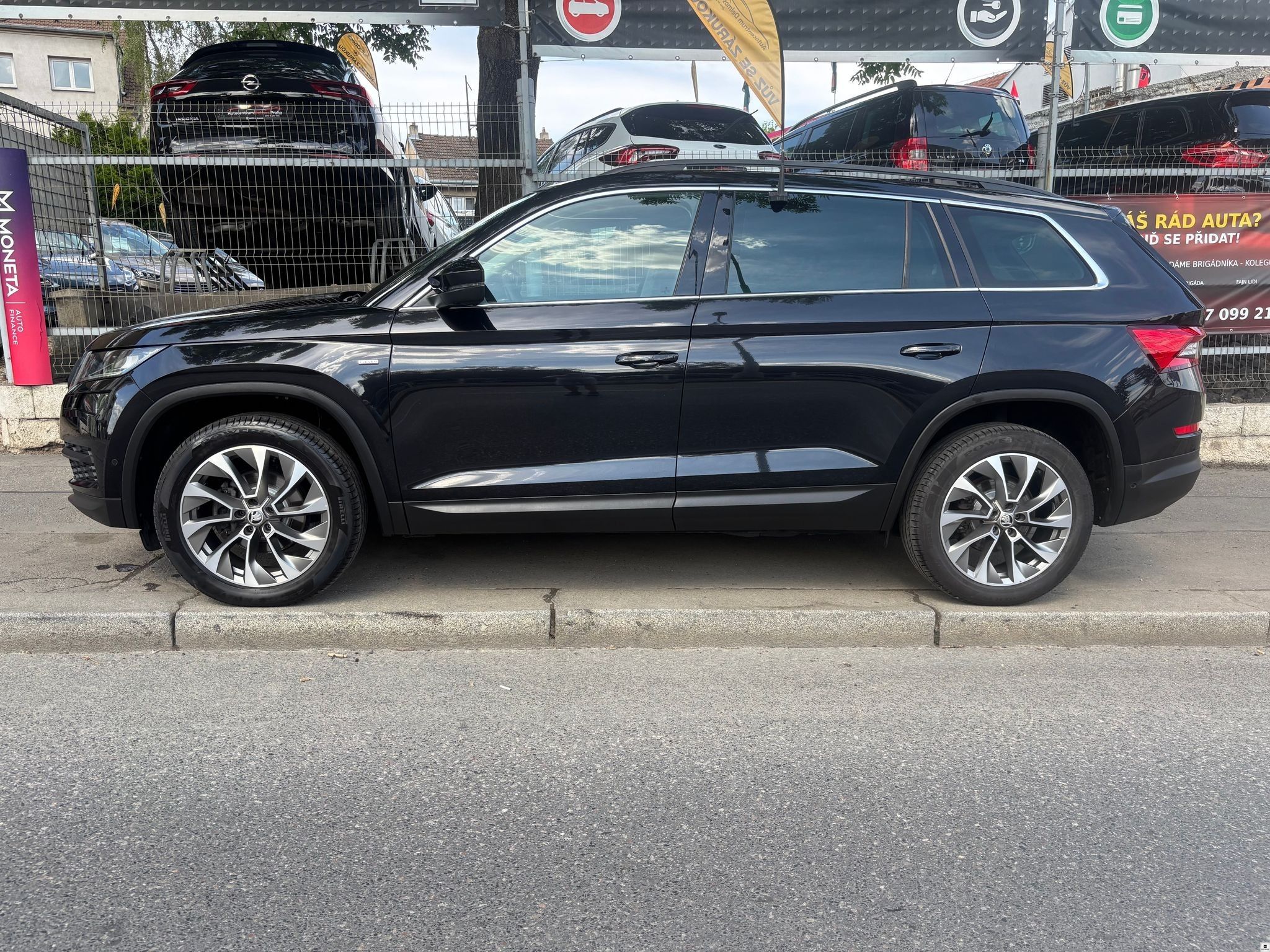 Škoda Kodiaq, 1.5TSI.2022.1MAJ,ČR,EDIT-GARAN - fotka 2