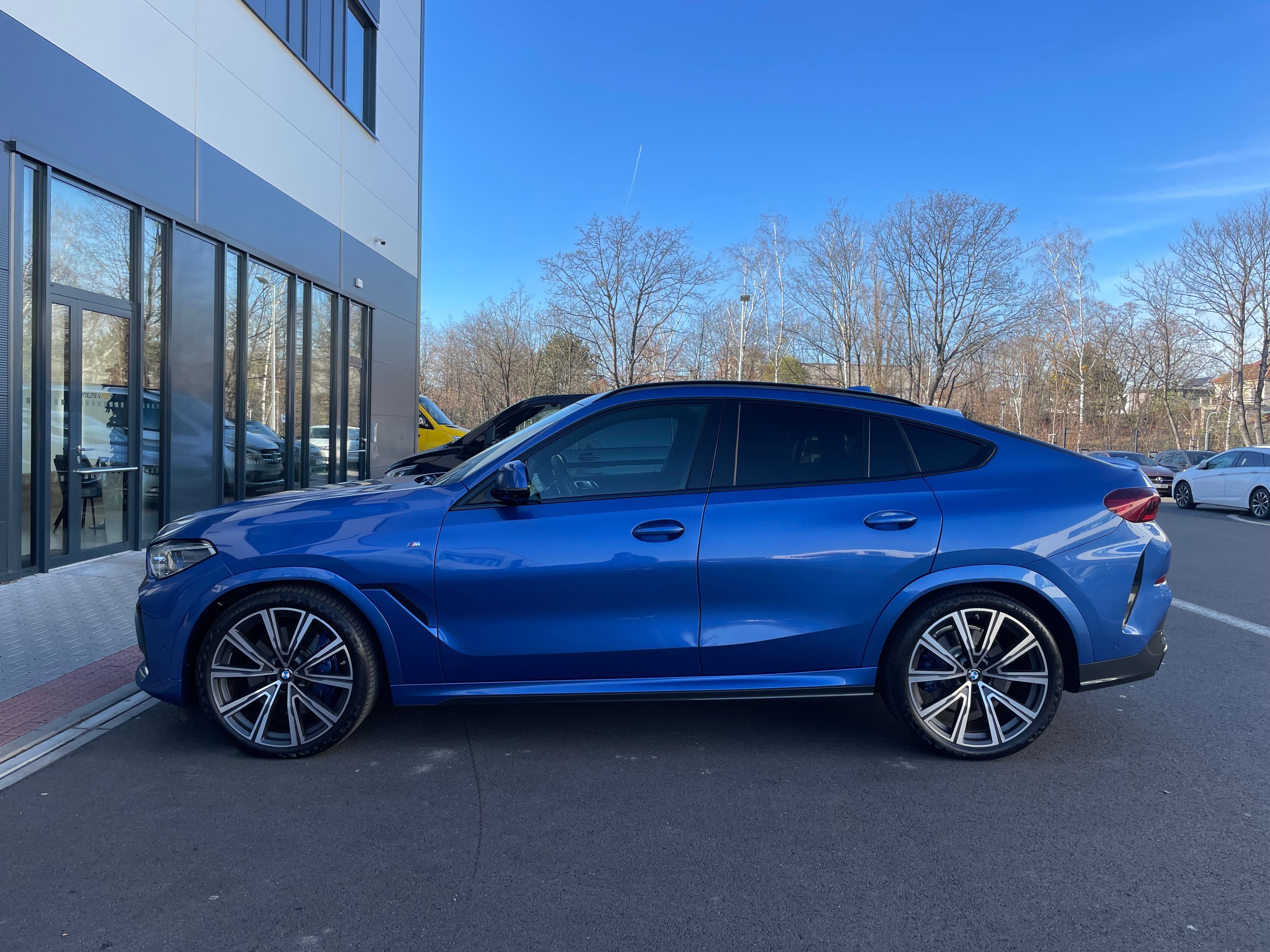 BMW X6, BMW X6 xDrive 40i M packet - fotka 2