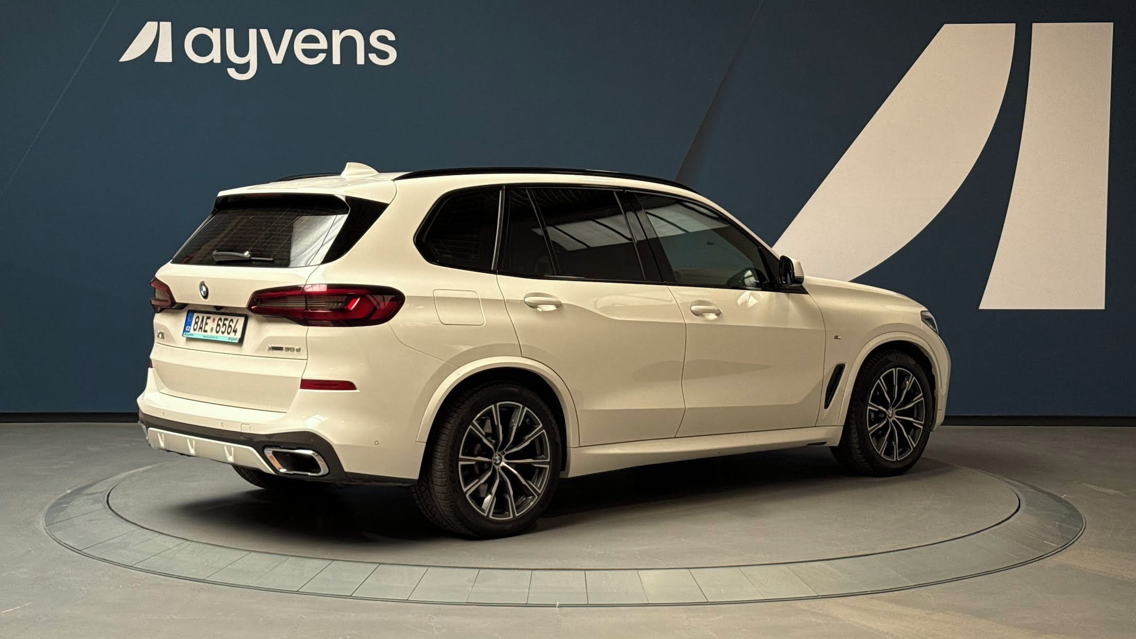 BMW X5, 3.0 xDrive30d AT - fotka 2