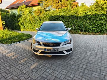 tažné + bohatá dopl. výbava