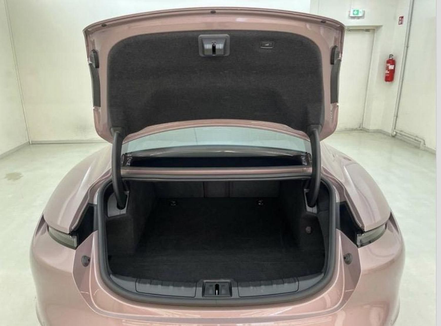 Porsche Taycan, Performancebatterie Plus - fotka 6