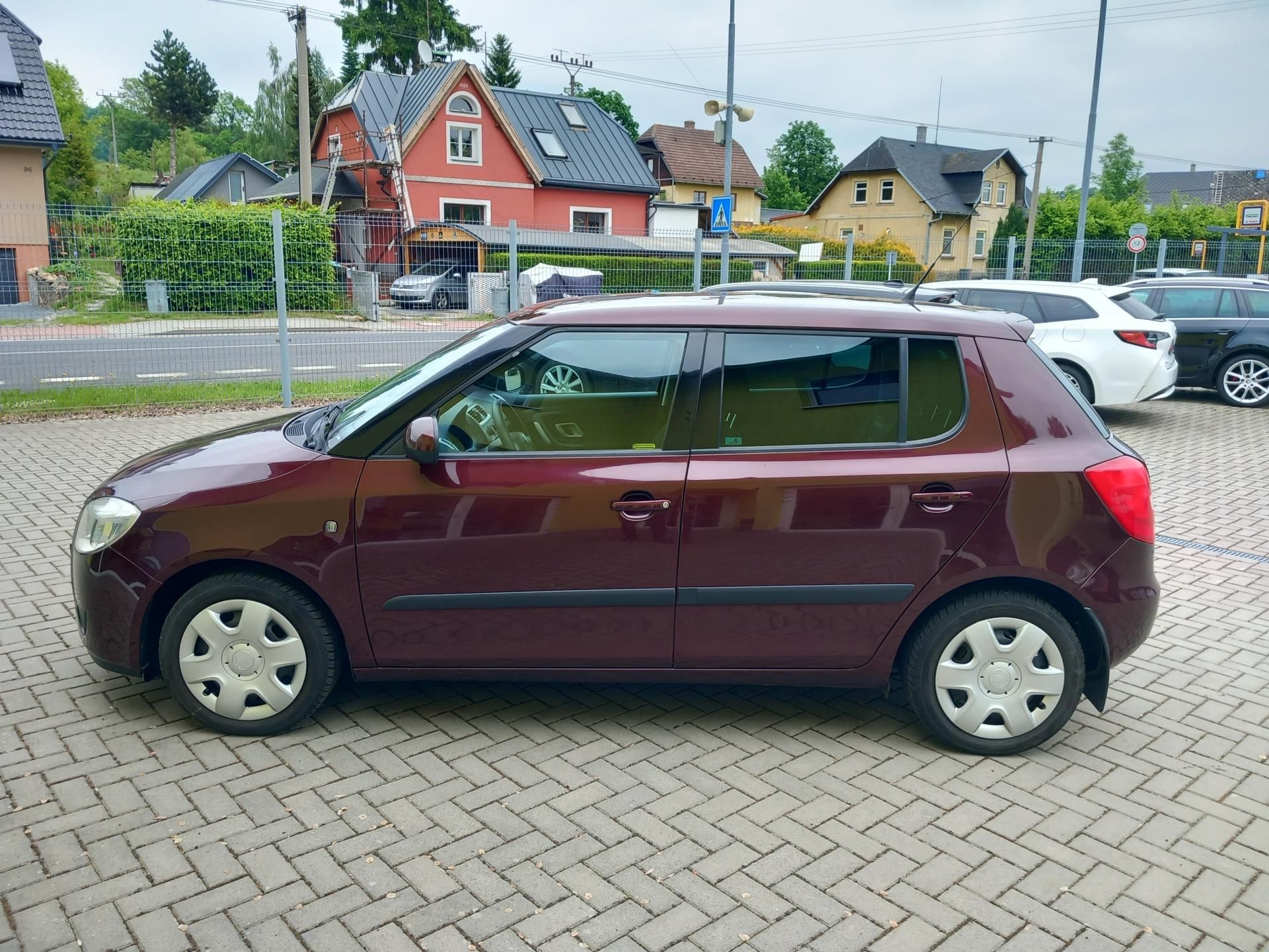 Škoda Fabia, 1,2i ČR NOVÁ STK KLIMA 2xKOLA - fotka 4