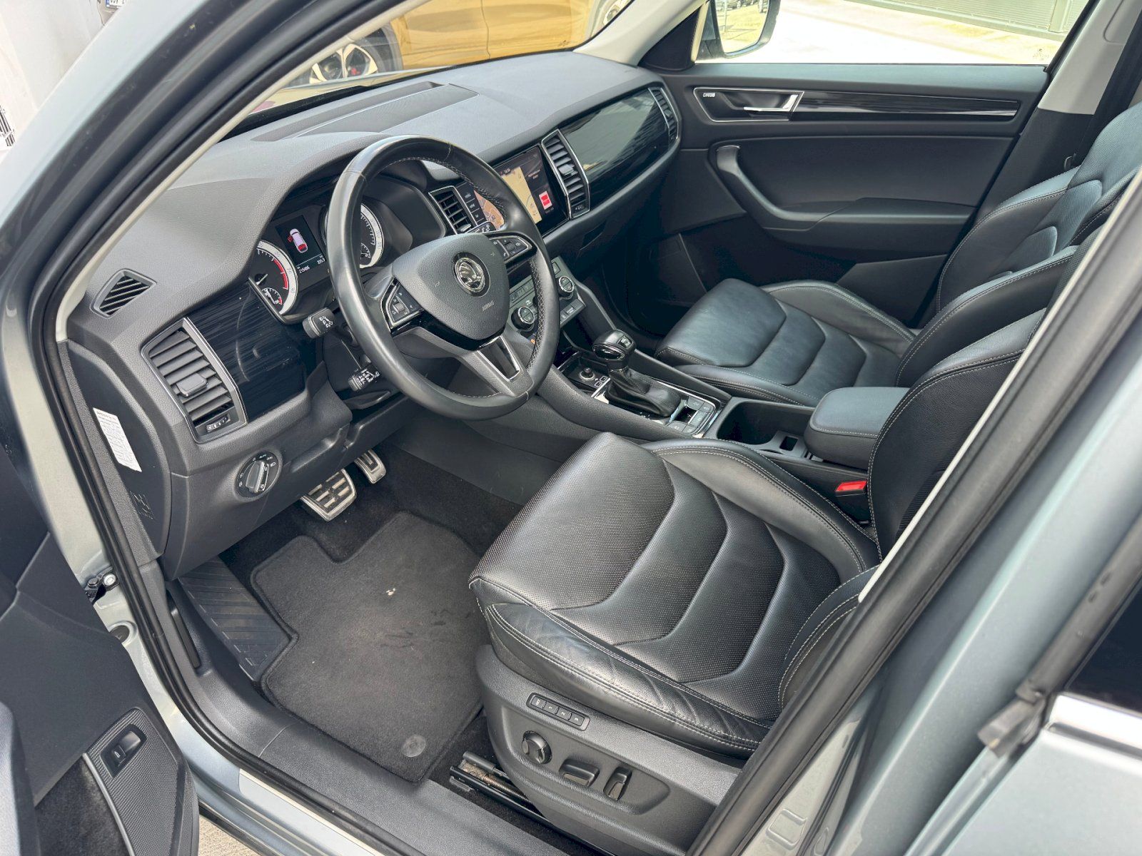 Škoda Kodiaq, DSG 2.0 TSI 132 kW 4x4 Style P - fotka 6