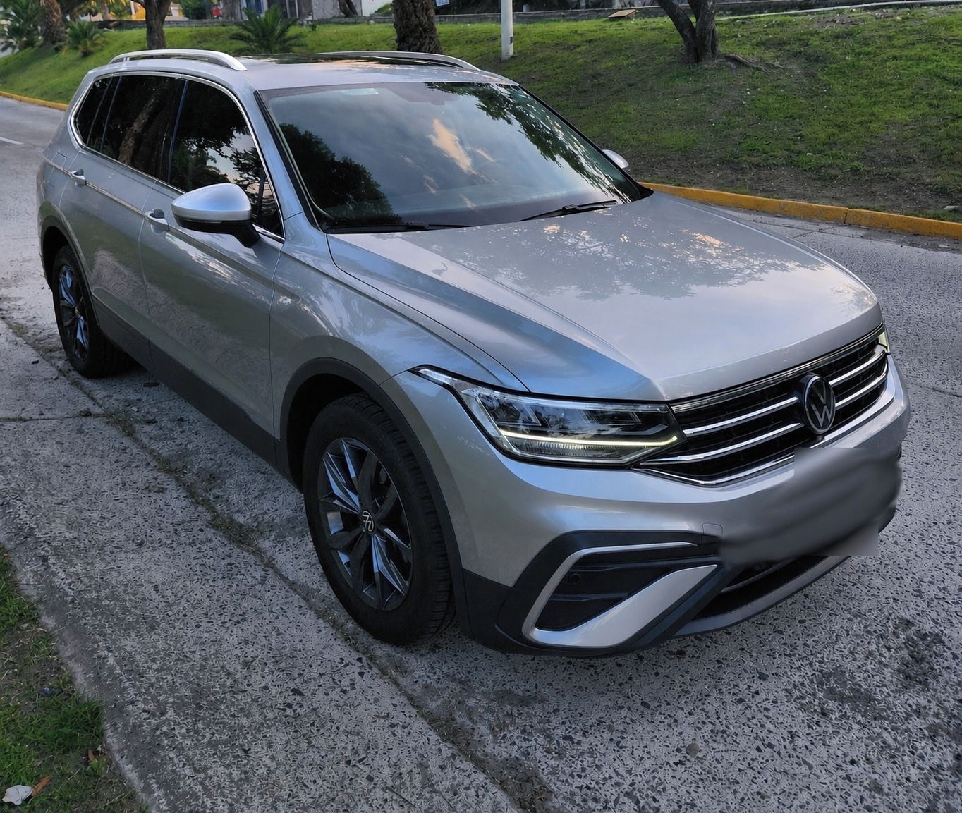 Volkswagen Tiguan Allspace, tovární záruka, TOP STAV