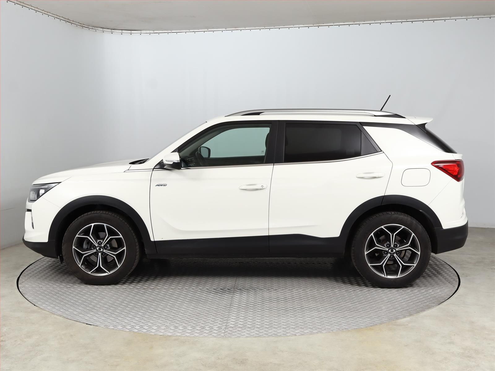 SsangYong Korando, 1.5 T-GDI, Style, Záruka, 4X4 - fotka 3