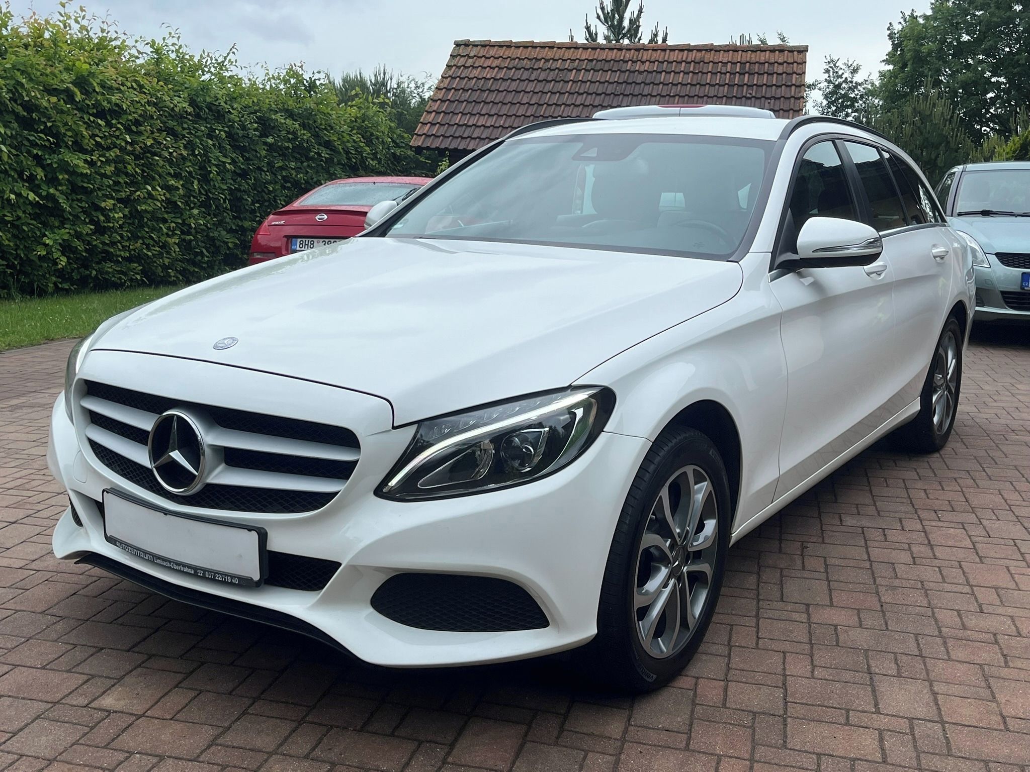 Mercedes-Benz Třídy C, 220d 125kW LED Tempomat Manuál - fotka 4