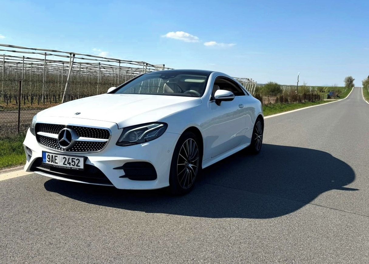 Mercedes-Benz Třídy E, E200 4MATIC AMG BURMESTER ČR