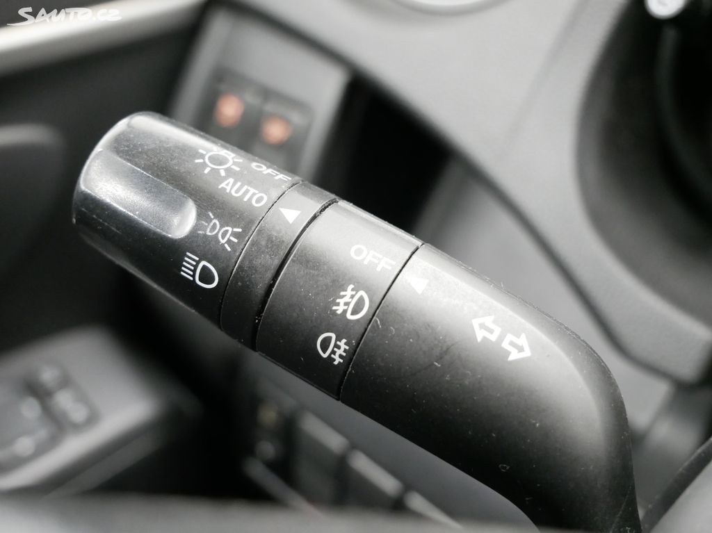 Mazda 5 2014 z Czech