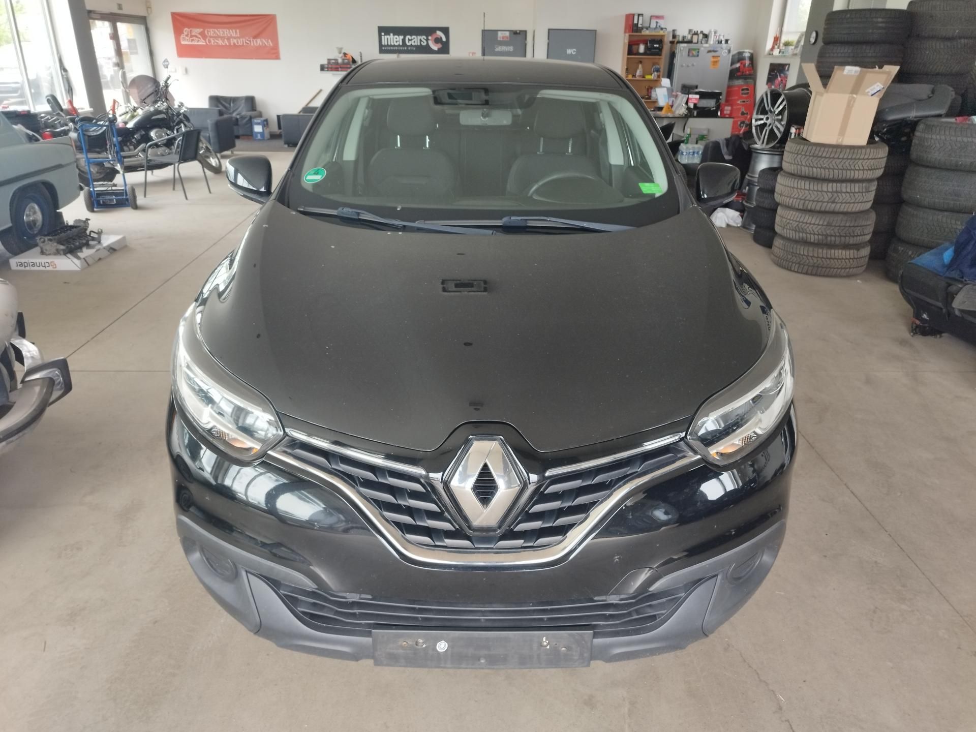 Renault Kadjar, 1,2TCE,96KW,LED,ALU,SERVISKA - fotka 3