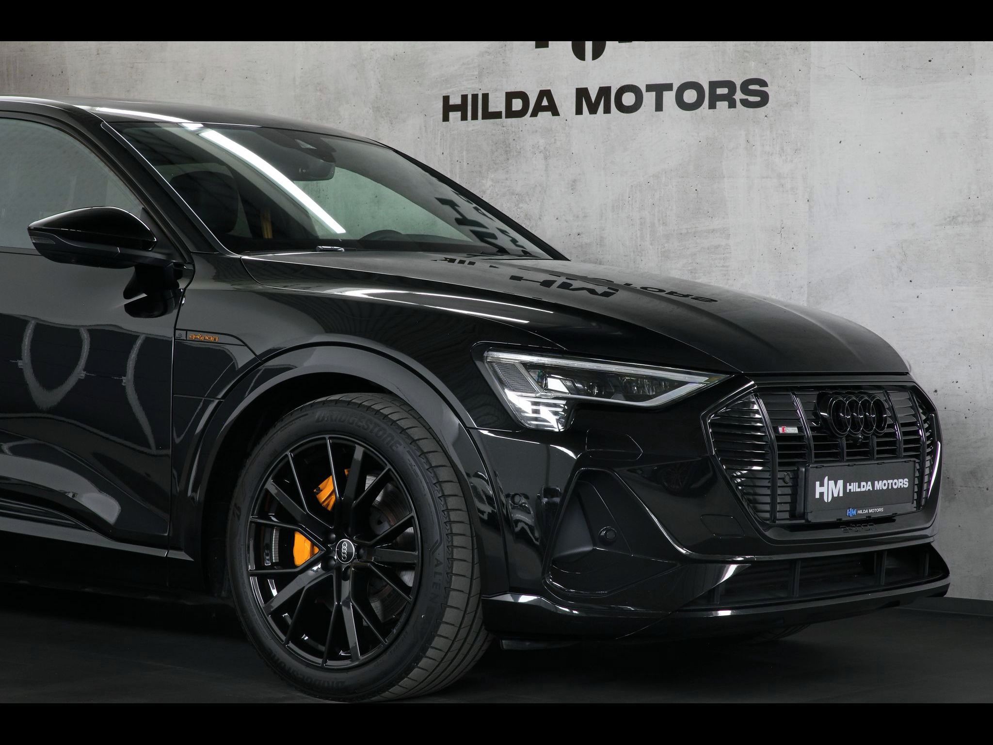 Audi e-tron, 55 300kW S-line BlackEdi NV TZ - fotka 6