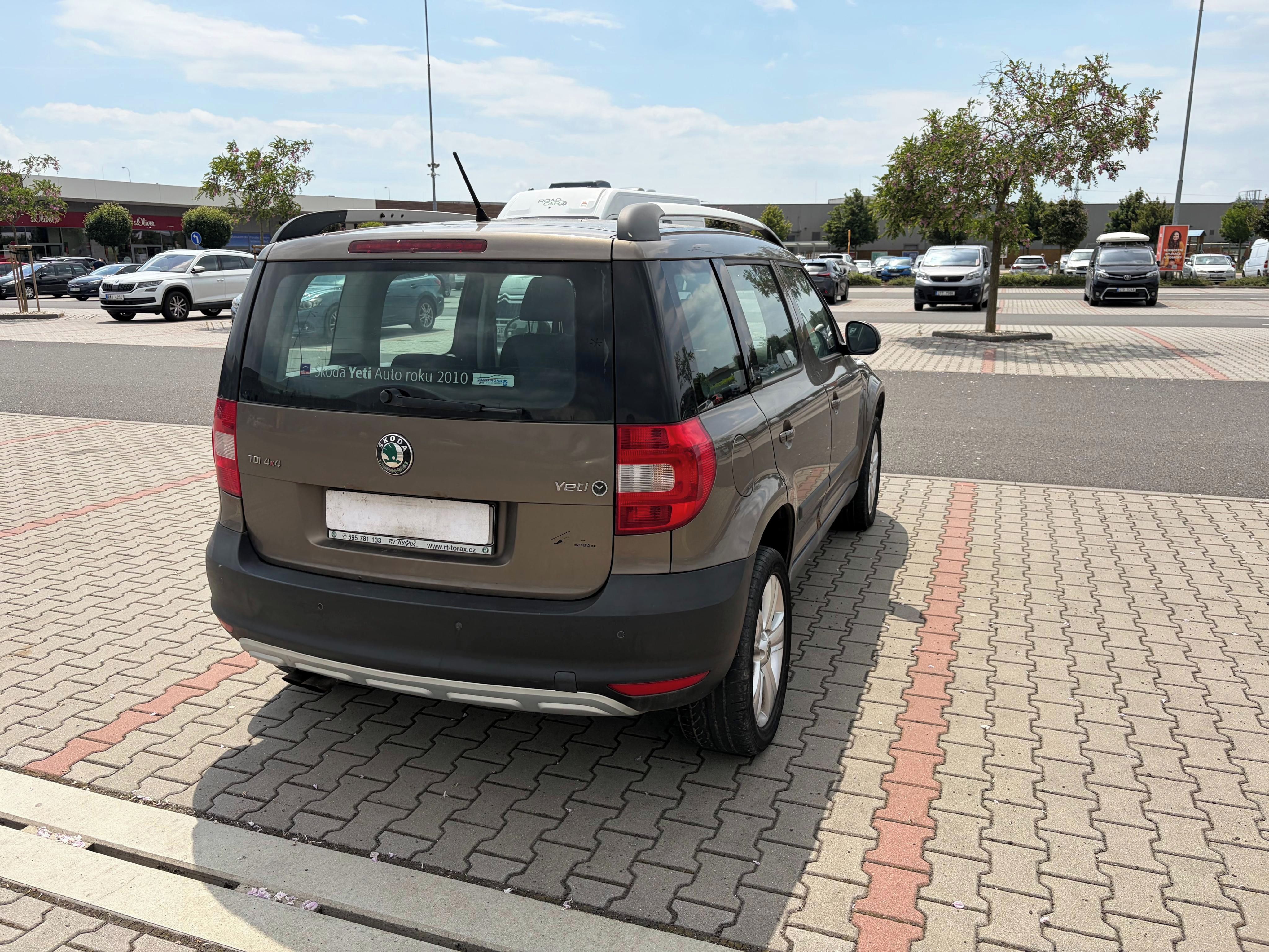Škoda Yeti, 2.0 TDi 81kw 4x4 ČR serviska - fotka 2