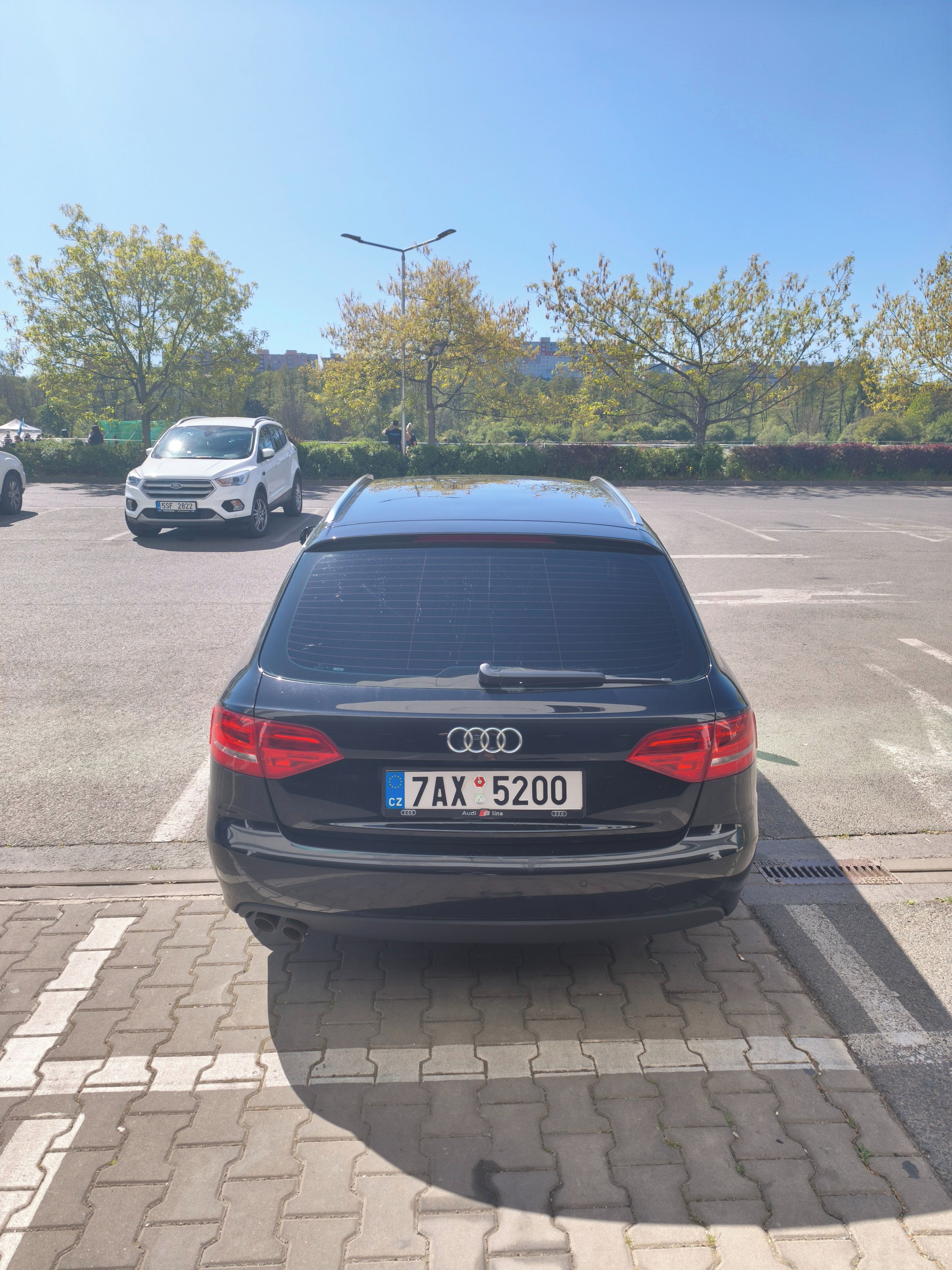 Audi A4, Audi A4 B8 - fotka 6
