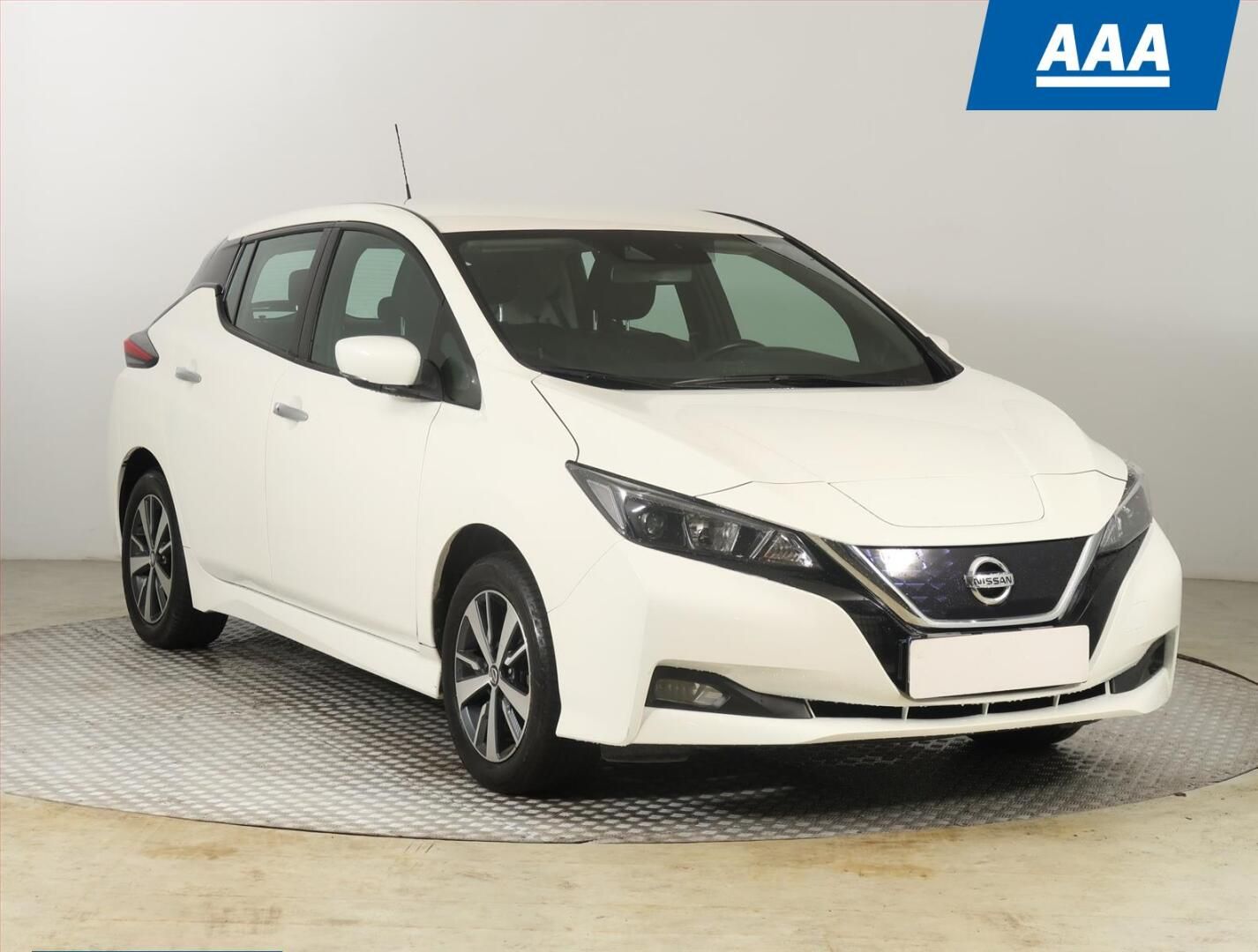 Nissan LEAF, 40 kWh, Automat, Kůže