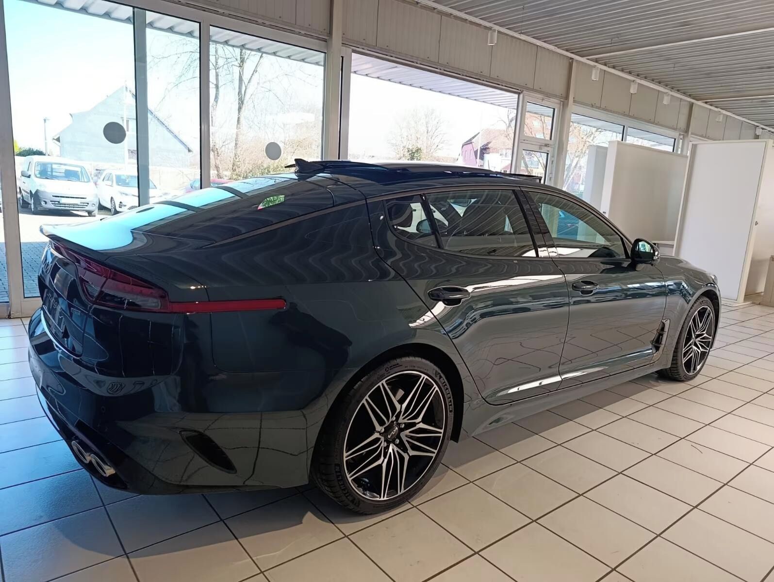 Kia Stinger, Performance*360°*HUD*PANO - fotka 2