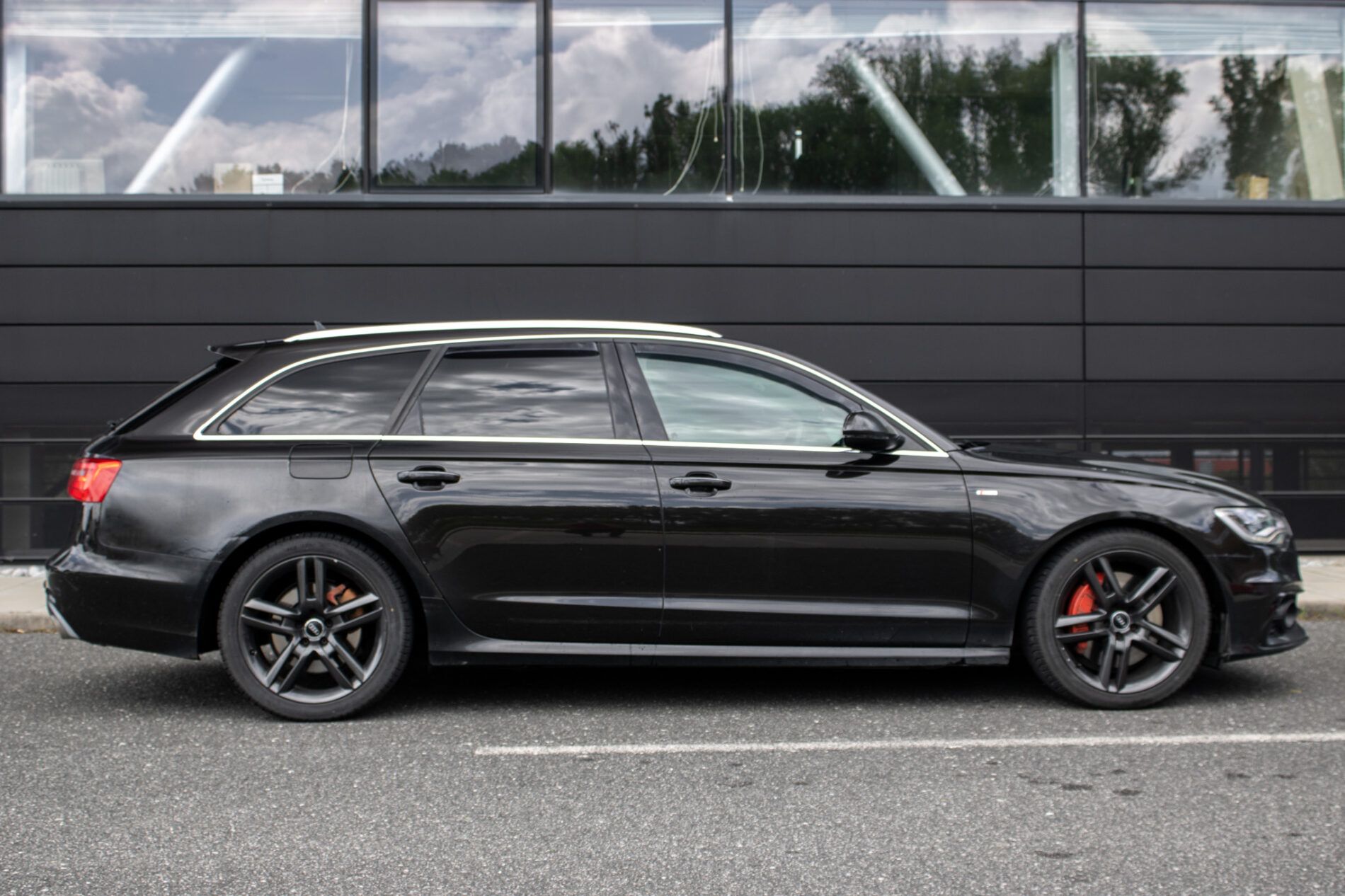 Audi A6 Avant - fotka 5