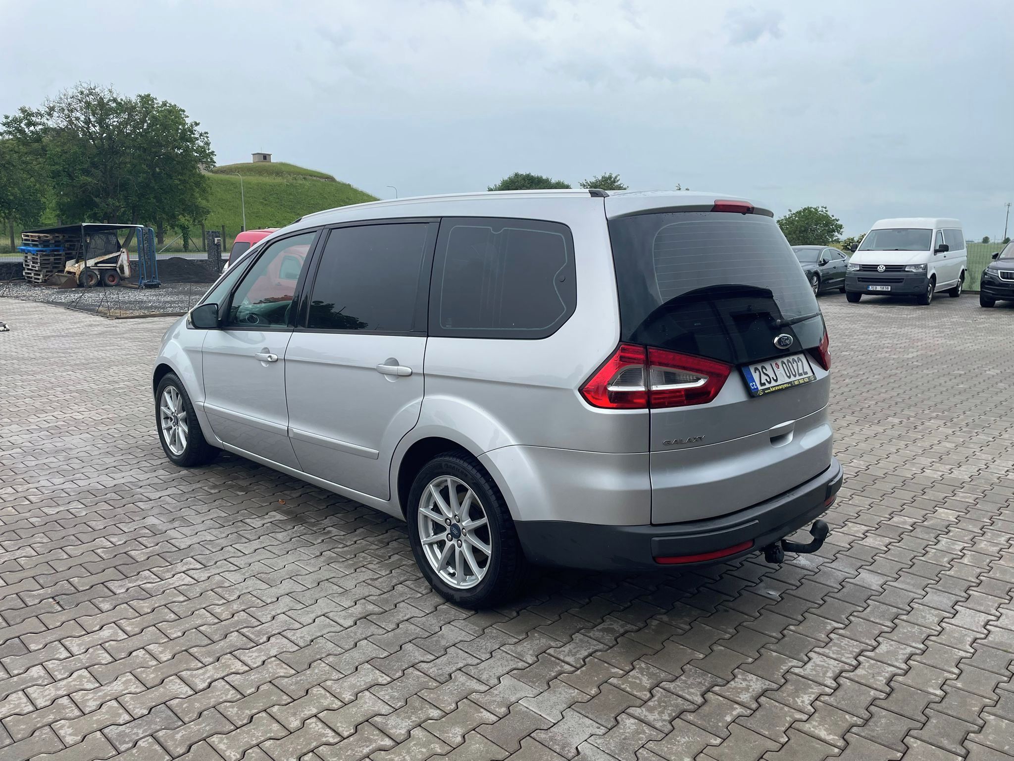 Ford Galaxy, 2.0Tdic 120kw, 7 míst, servis - fotka 3