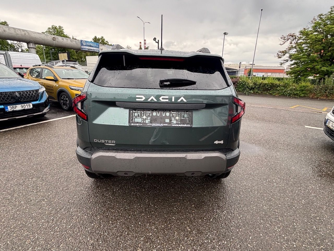 Dacia Duster, expression hybrid-G 150 4x4 - fotka 4