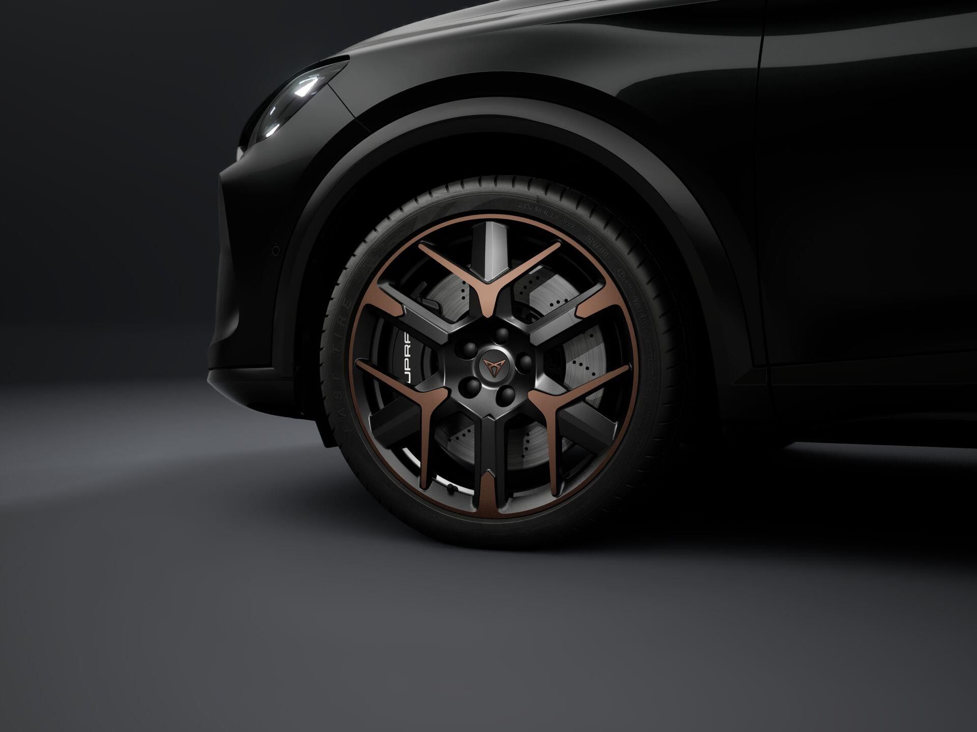 Cupra Formentor, VZ 2.0 TSI 333k DSG 4WD - fotka 5