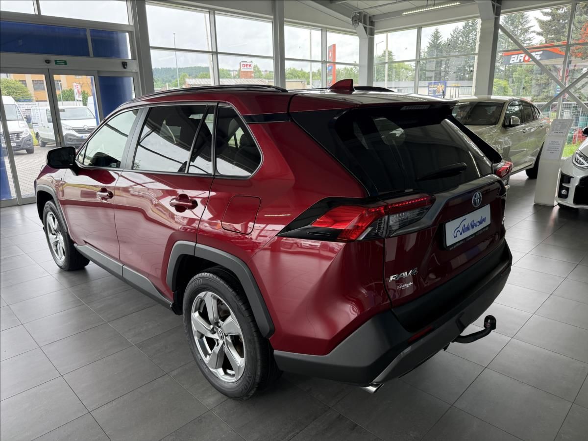 Toyota Rav4, 2,5   2.5 HYBRID AWD 1.MAJ 163 - fotka 4
