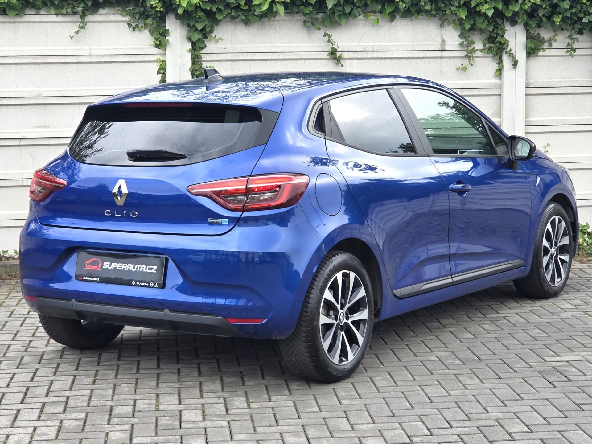 Renault Clio, 1,6 E-Tech HYBRID - fotka 6