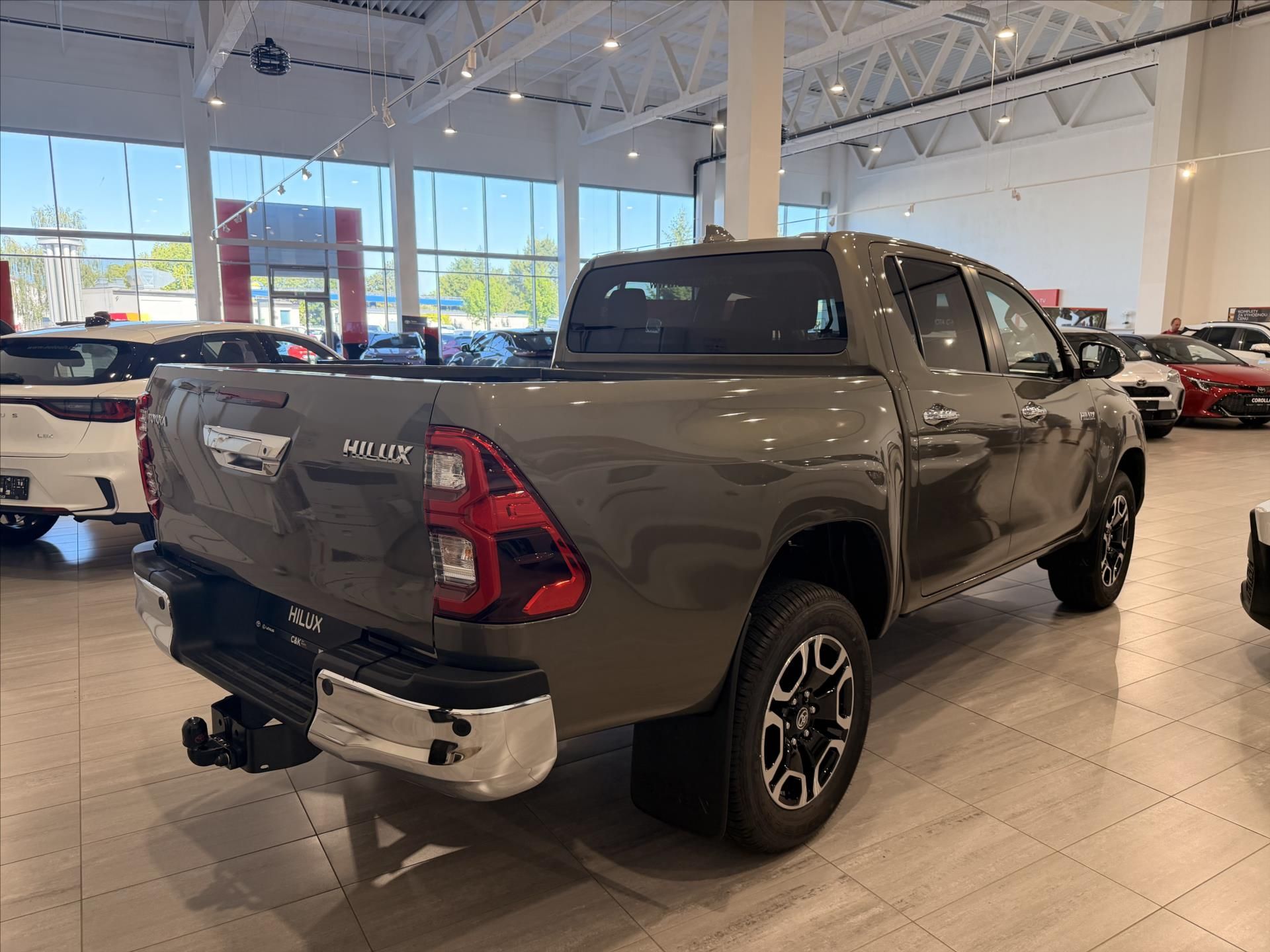 Toyota Hilux, 2,8 Executive  Double Cab Dies - fotka 4