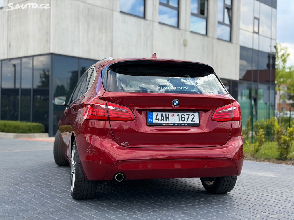 BMW Řada 2, 218d Active Tourer / automat - fotka 3