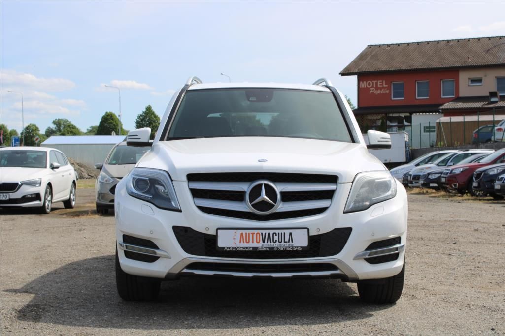 Mercedes-Benz GLK, 2,1 CDi  XENONY, 4 x 4, TAŽNÉ - fotka 2
