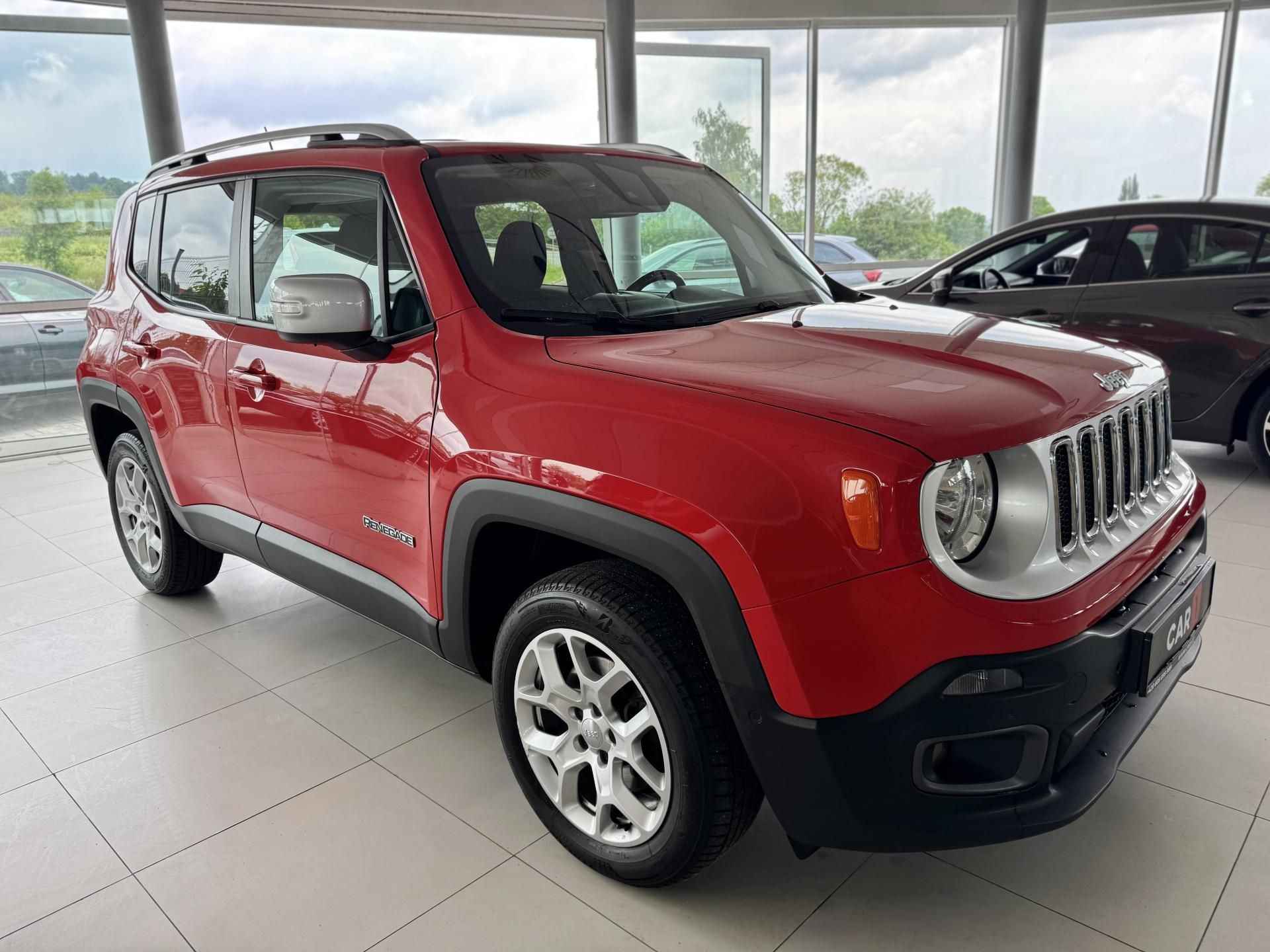 Jeep Renegade, 2,0M-Jet 4WD*AUT*KeyLess*Navi - fotka 4