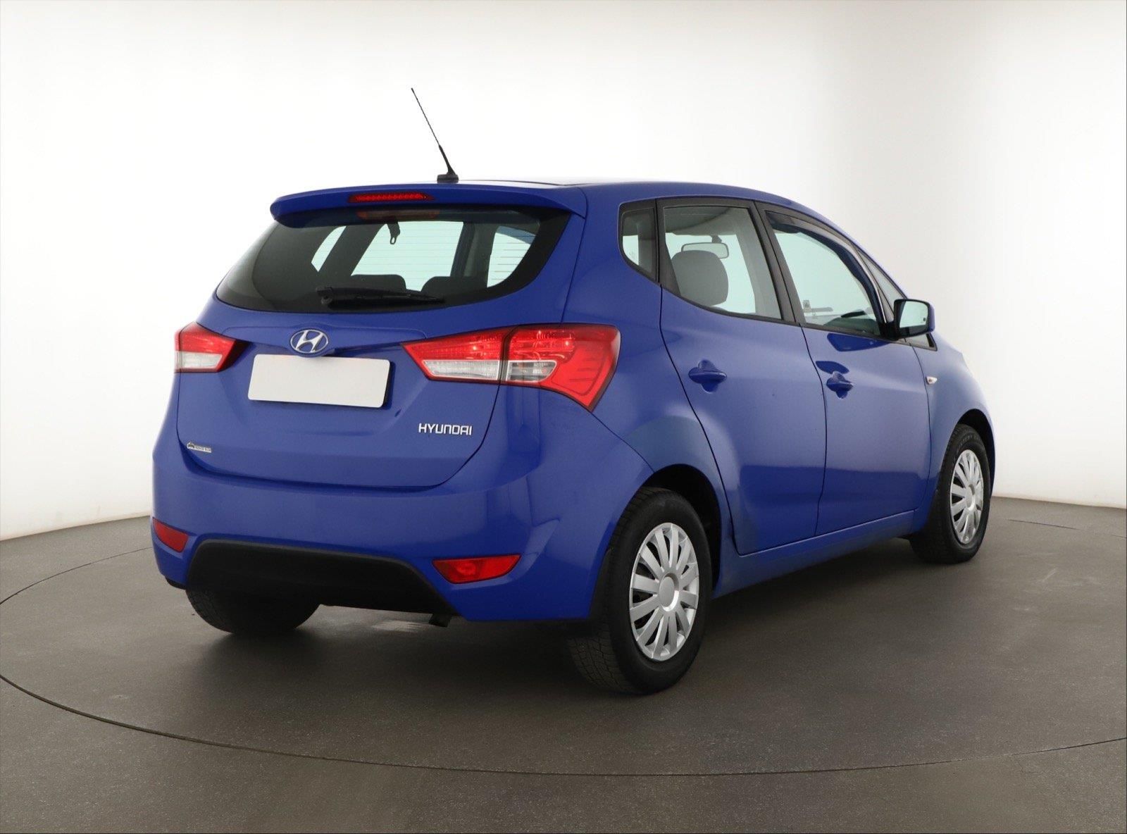 Hyundai ix20, 1.4 CRDi, po STK - fotka 5