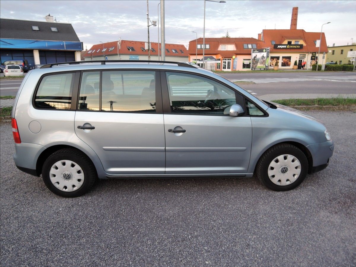 Volkswagen Touran, 1,9 TDi - fotka 5
