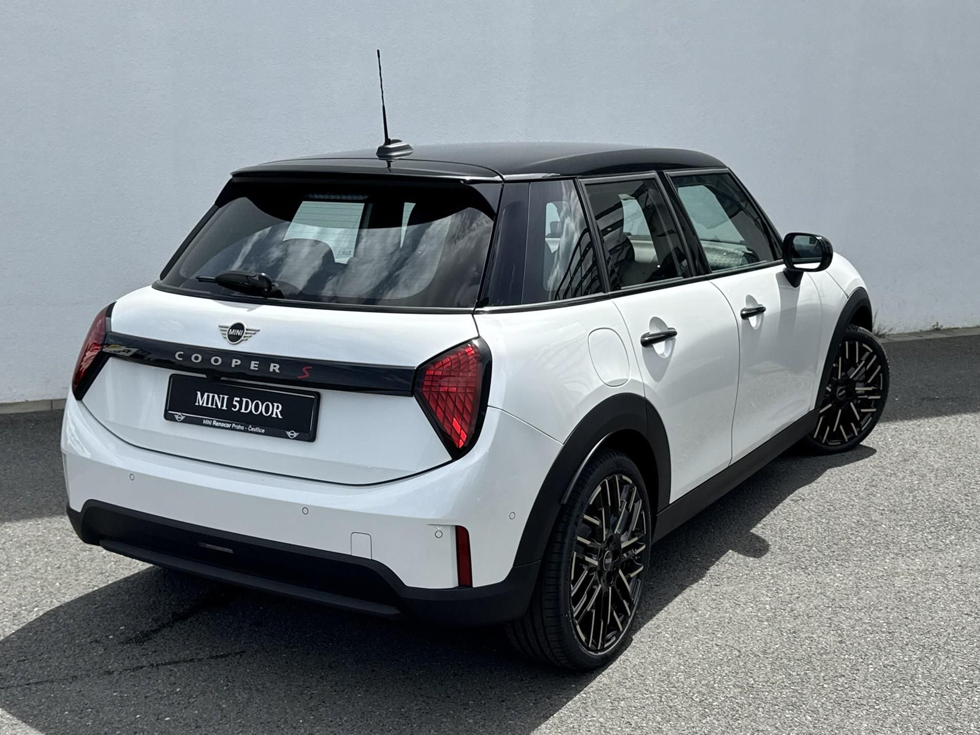 Mini Cooper, 5 Door S - fotka 2