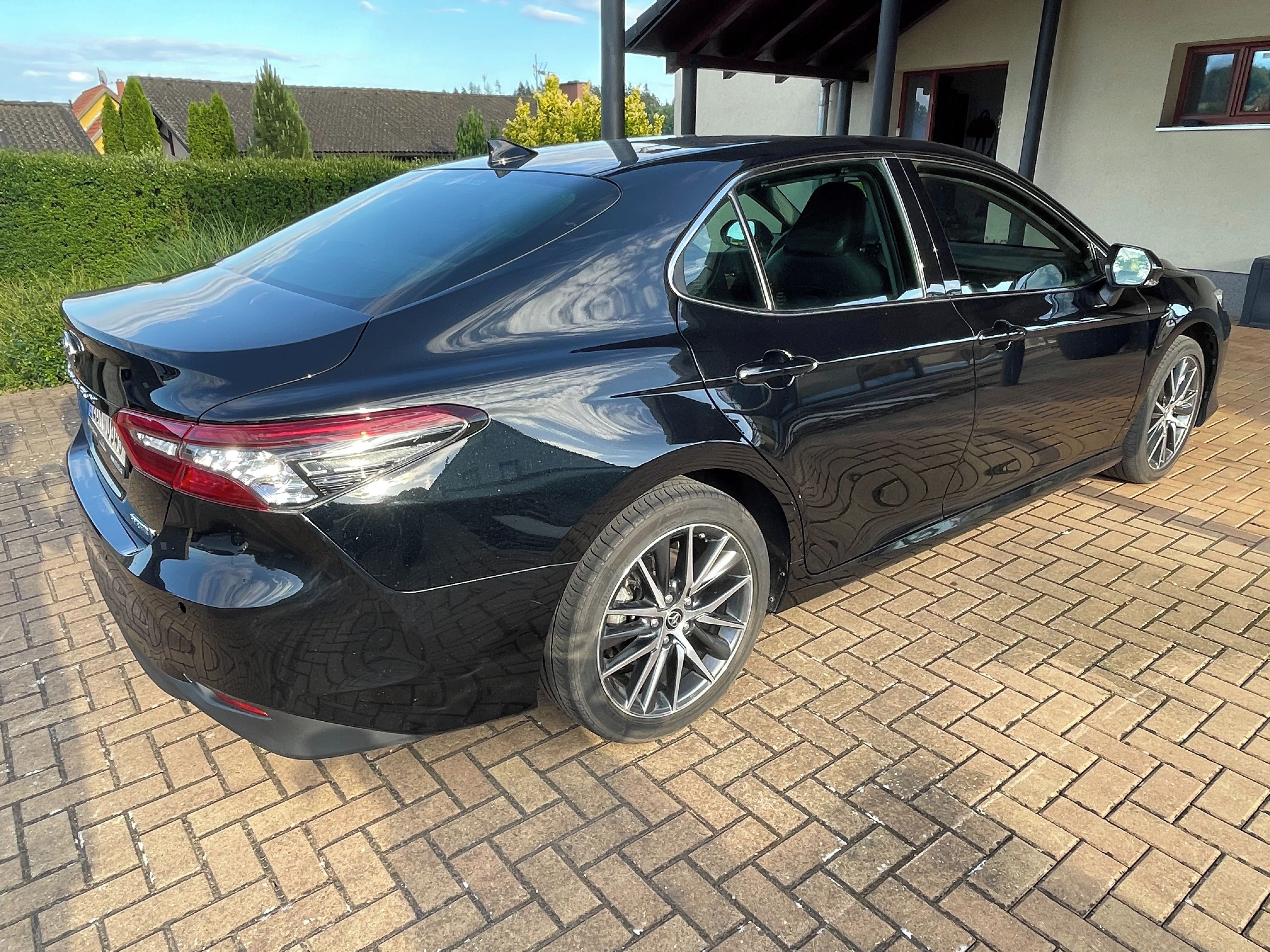 Toyota Camry, Executive VIP, 2.5 Hybrid - fotka 5