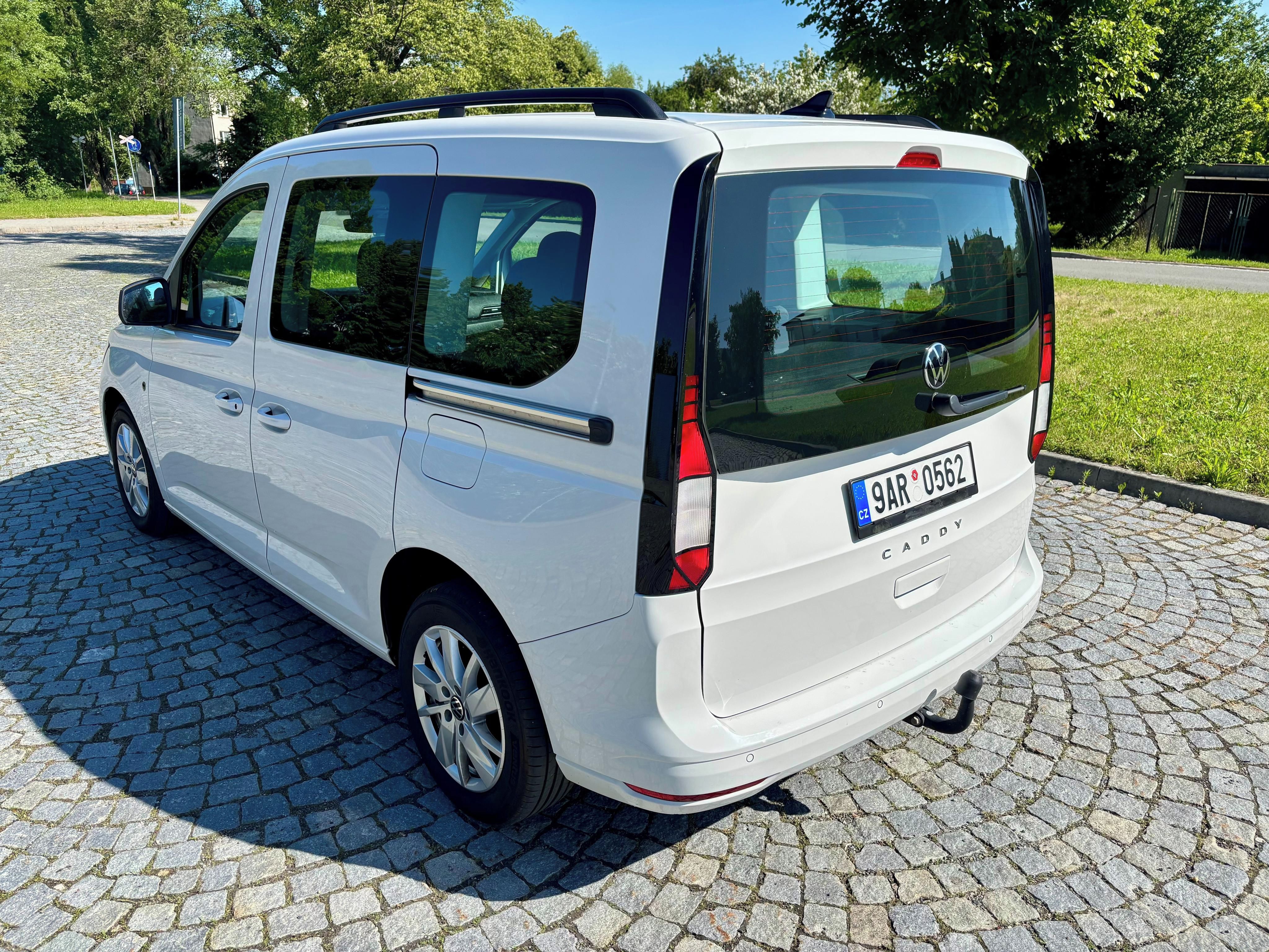 Volkswagen Caddy, 2.0 TDi 75 kW Life, 1.majitel - fotka 3