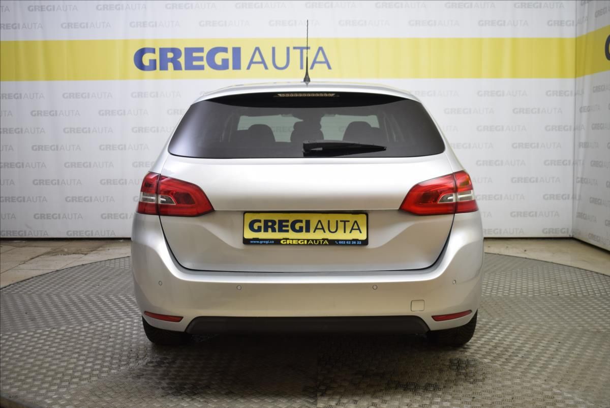 Peugeot 308, 1,6 HDi AUTOMAT - fotka 4