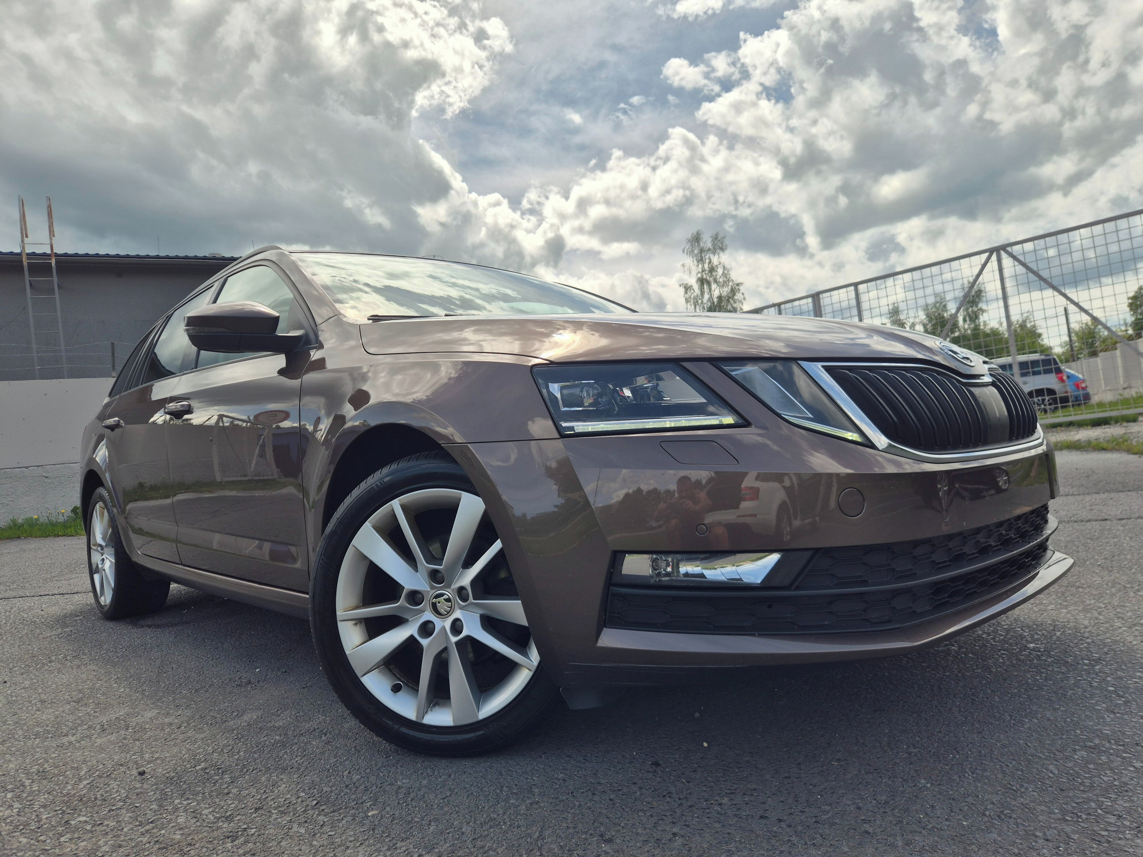 Škoda Octavia, 1 maj.plný servis ZÁRUKA 1 ROK - fotka 2