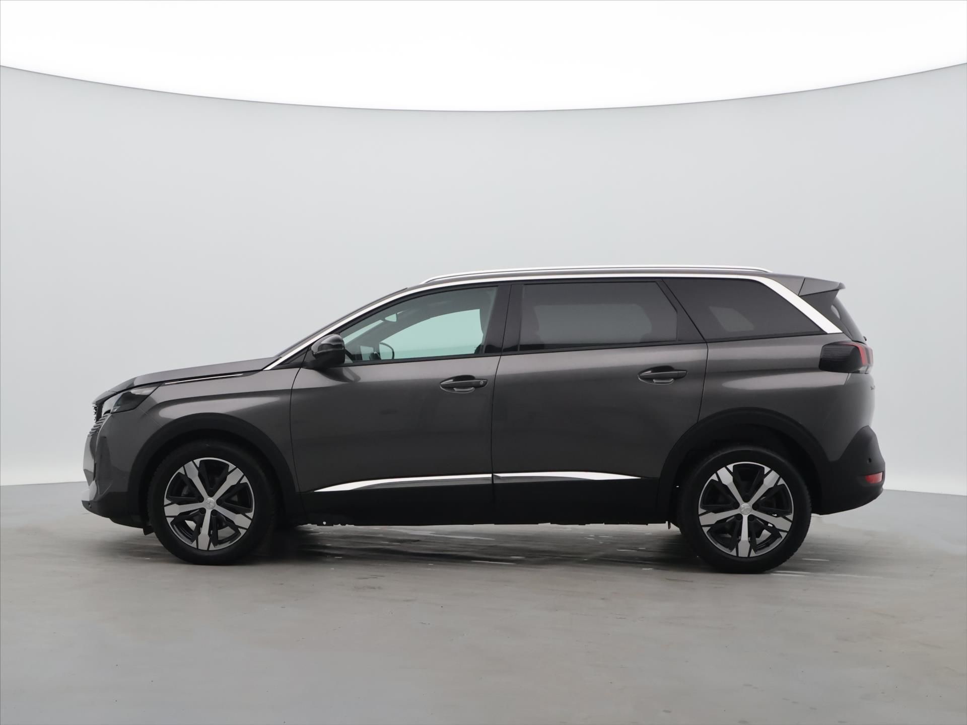 Peugeot 5008, 1,5 HDi 96 kW Allure Aut. 7 Mí - fotka 4