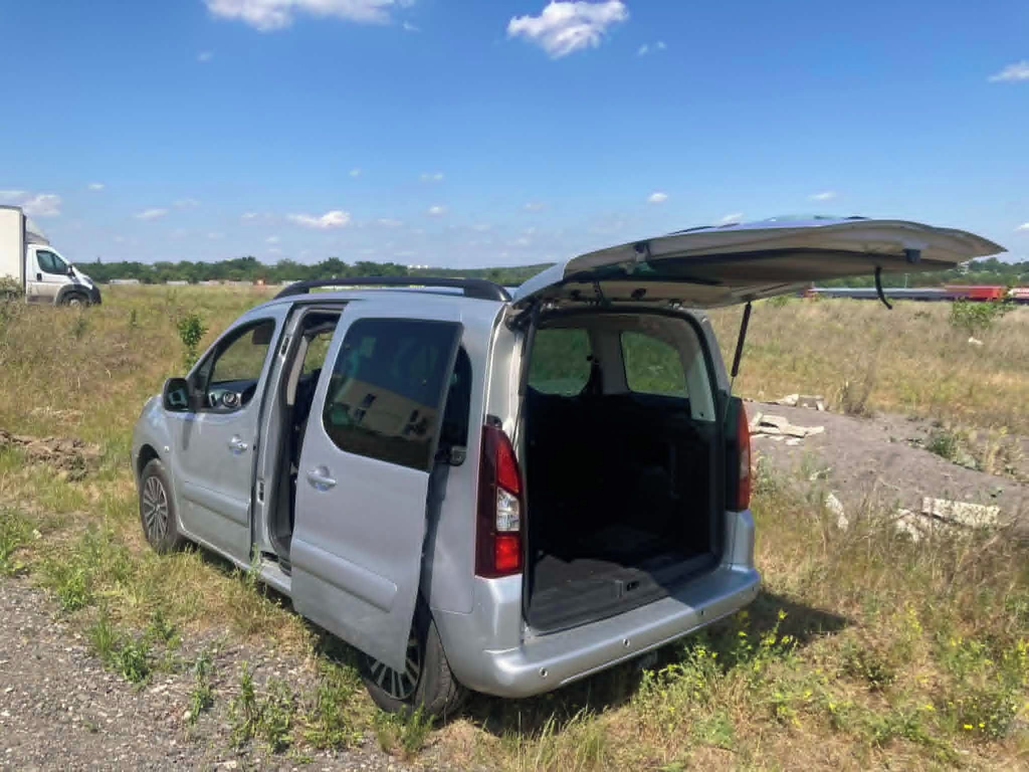 Peugeot Partner Tepee, 1,6 HDI AUTOMAT+KLIMA+TEMPOMAT - fotka 2