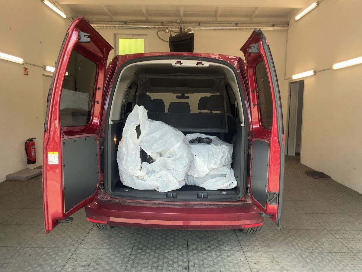 Volkswagen Caddy, 1.4Tsi 92KW VYHŘ. SED. TOPstav - fotka 2