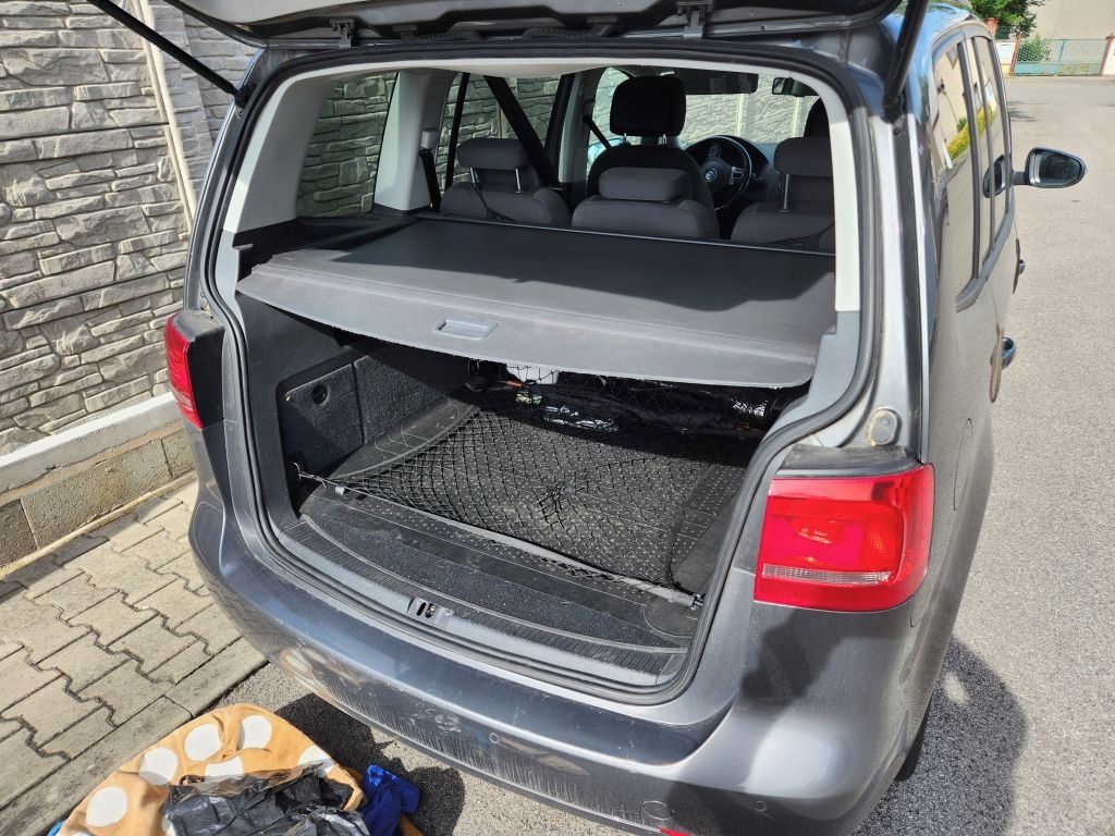 Volkswagen Touran, Prodám Touran 1,6 TDi - fotka 6