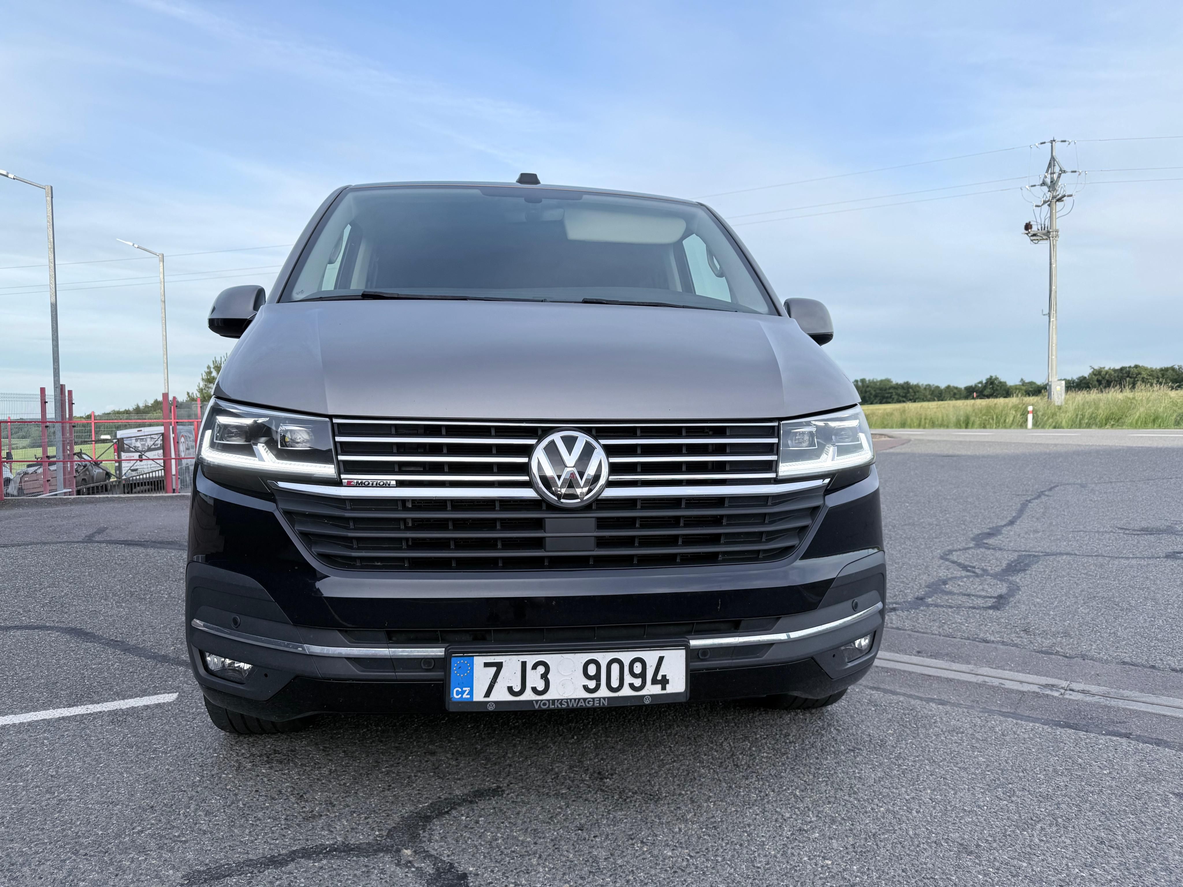Volkswagen Multivan, 2.0 TDI DSG 4Motion Highline - fotka 3