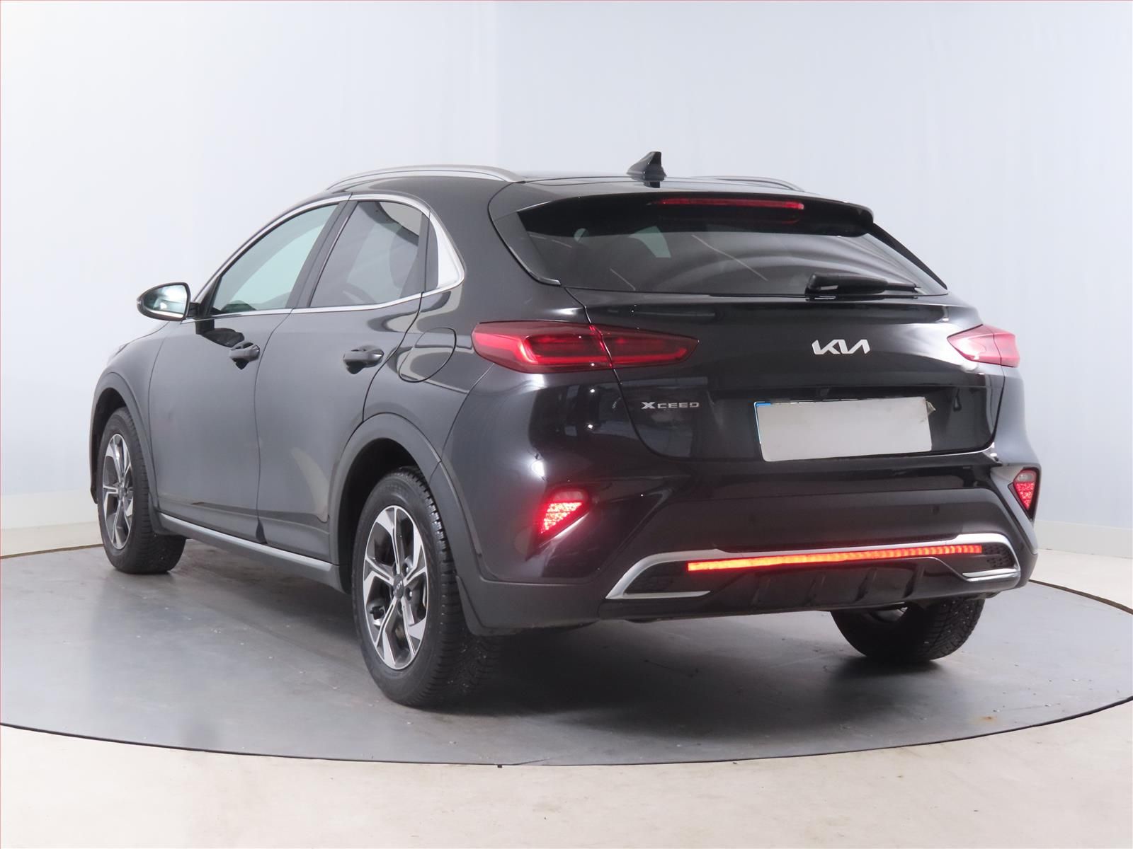 Kia XCee´d, 1.5 T-GDI, Exclusive, ČR,1.maj - fotka 4