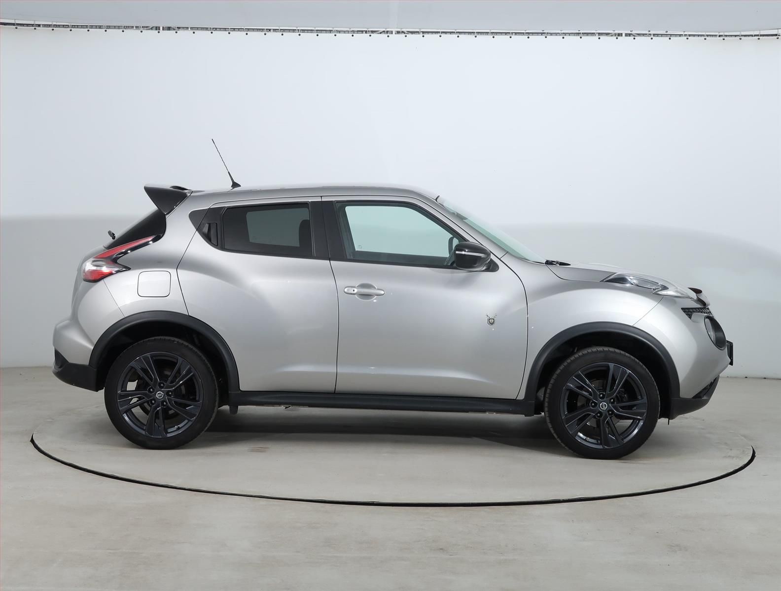Nissan Juke, 1.2 DIG-T, Serv.kniha, Navi - fotka 6