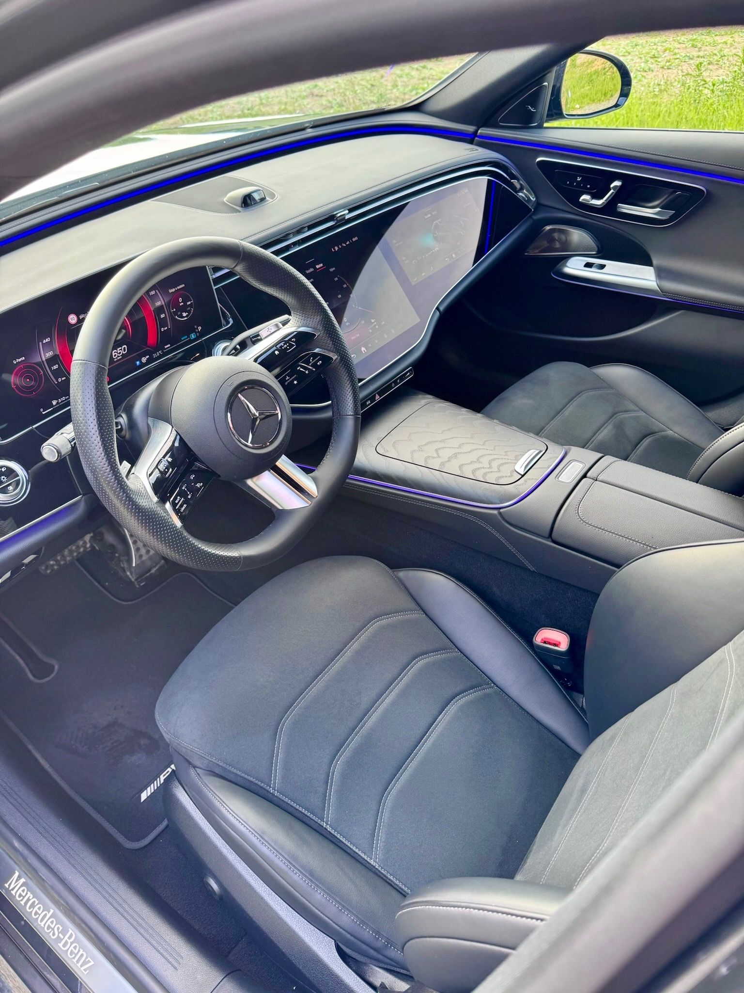 Mercedes-Benz Třídy E, AMG Premium,1.majitel,MB servi - fotka 6