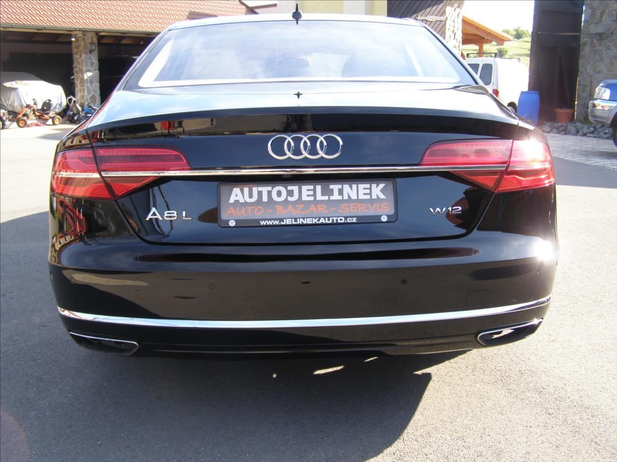 Audi A8, 6,3 L W12  FSI quattro Tiptron - fotka 4