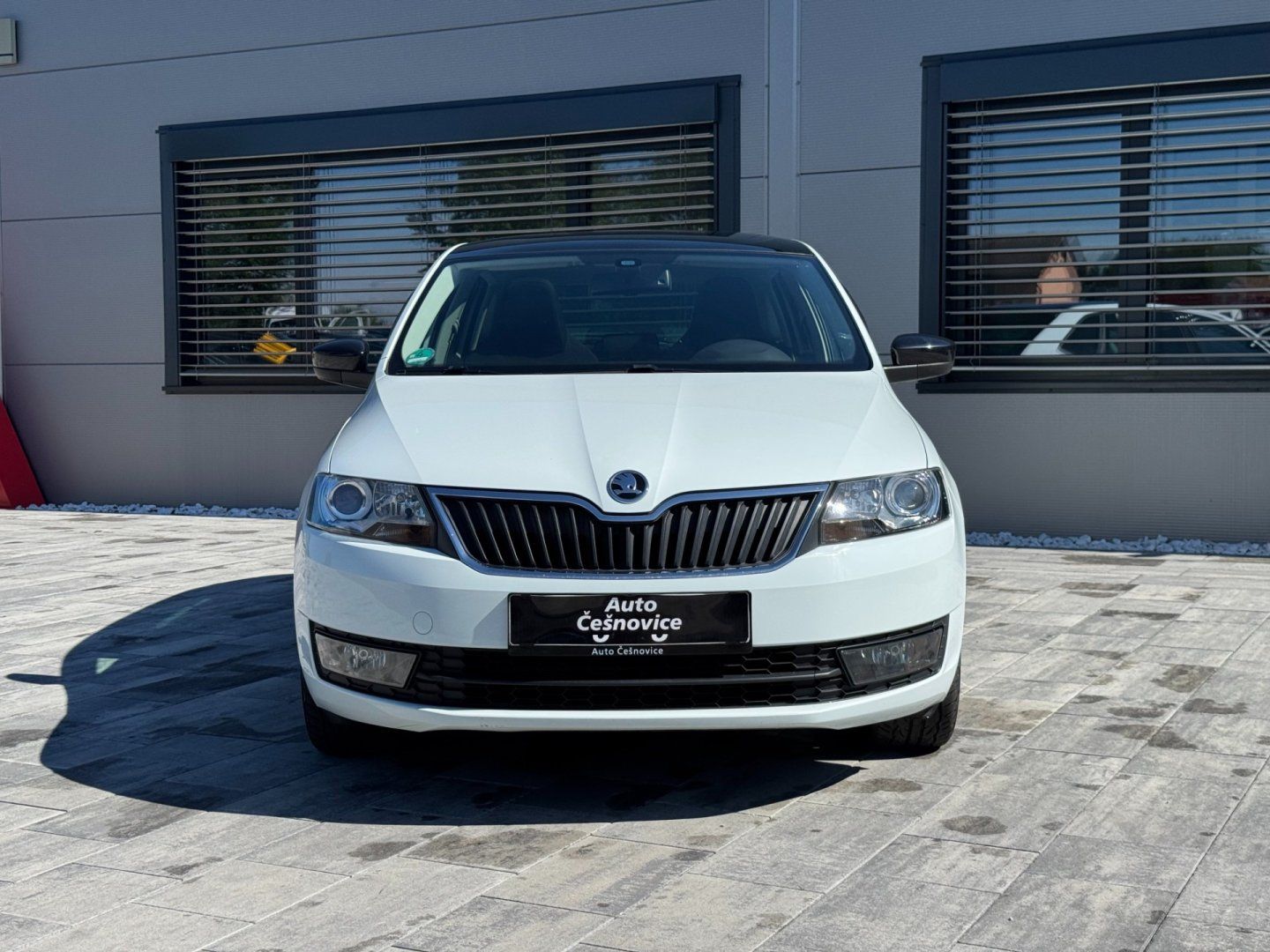 Škoda Rapid, Spaceback StylePlus 1.4TSI DSG - fotka 2